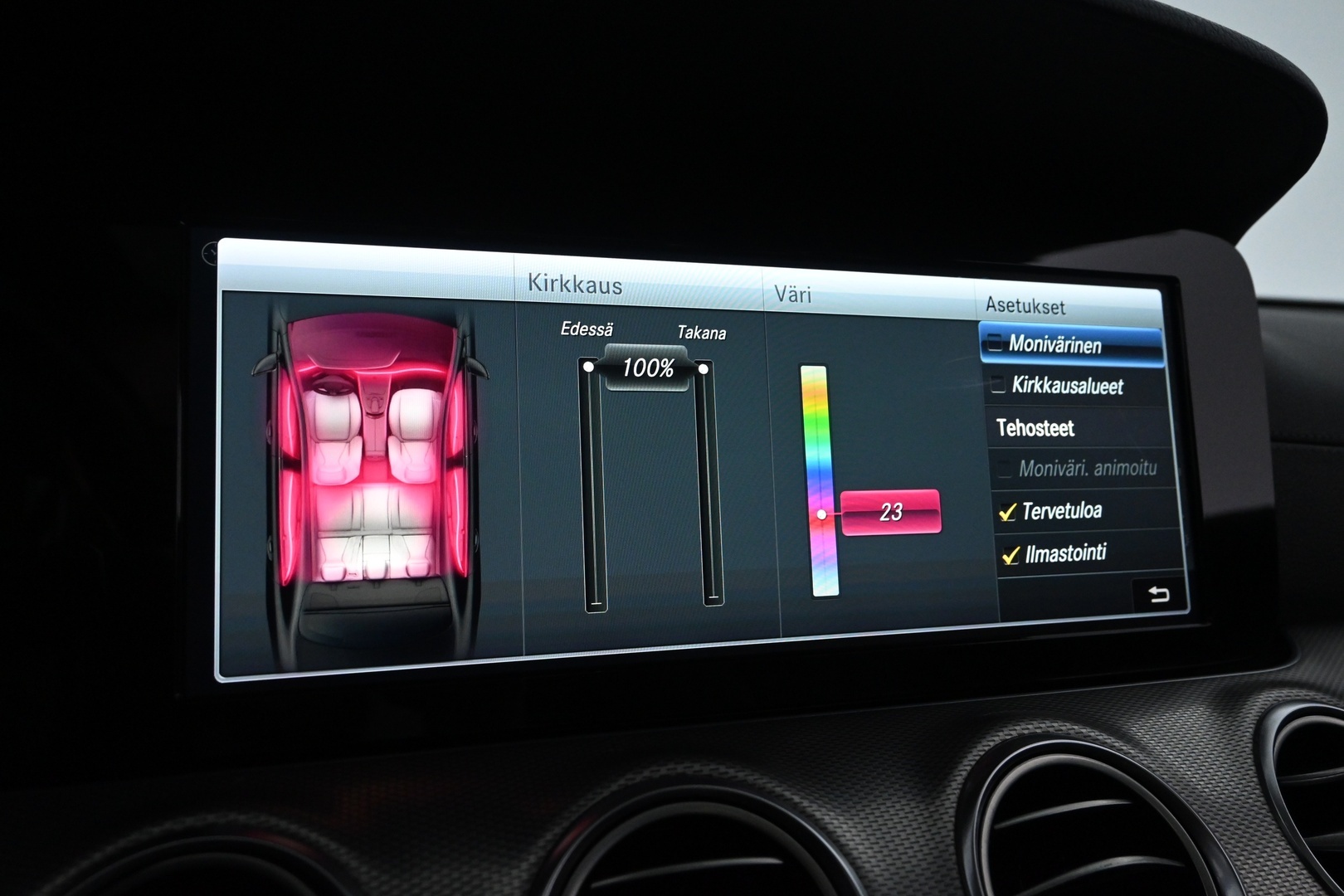 MERCEDES-BENZ E 2019