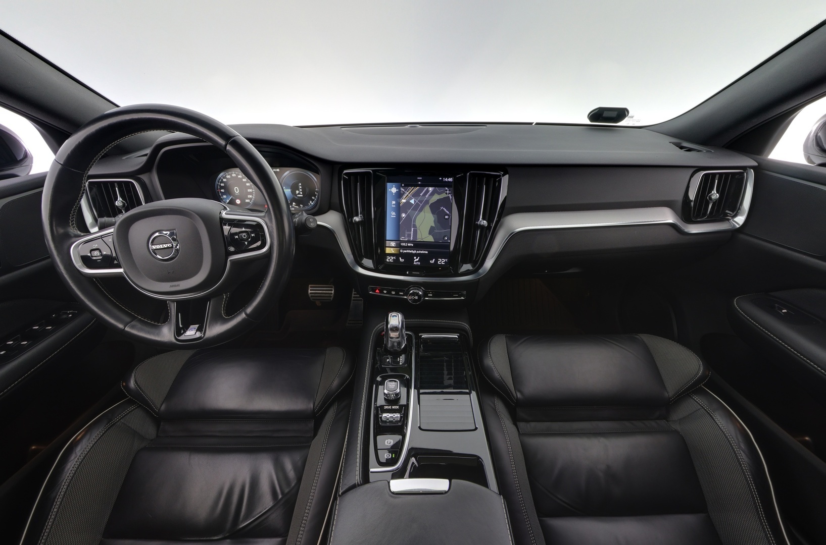 VOLVO V60 2019
