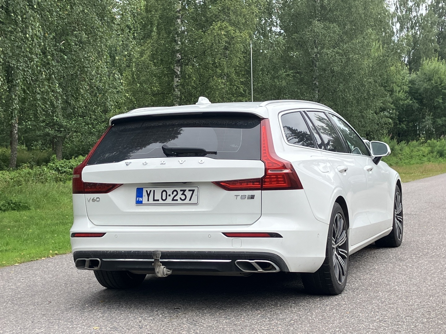 VOLVO V60 2019