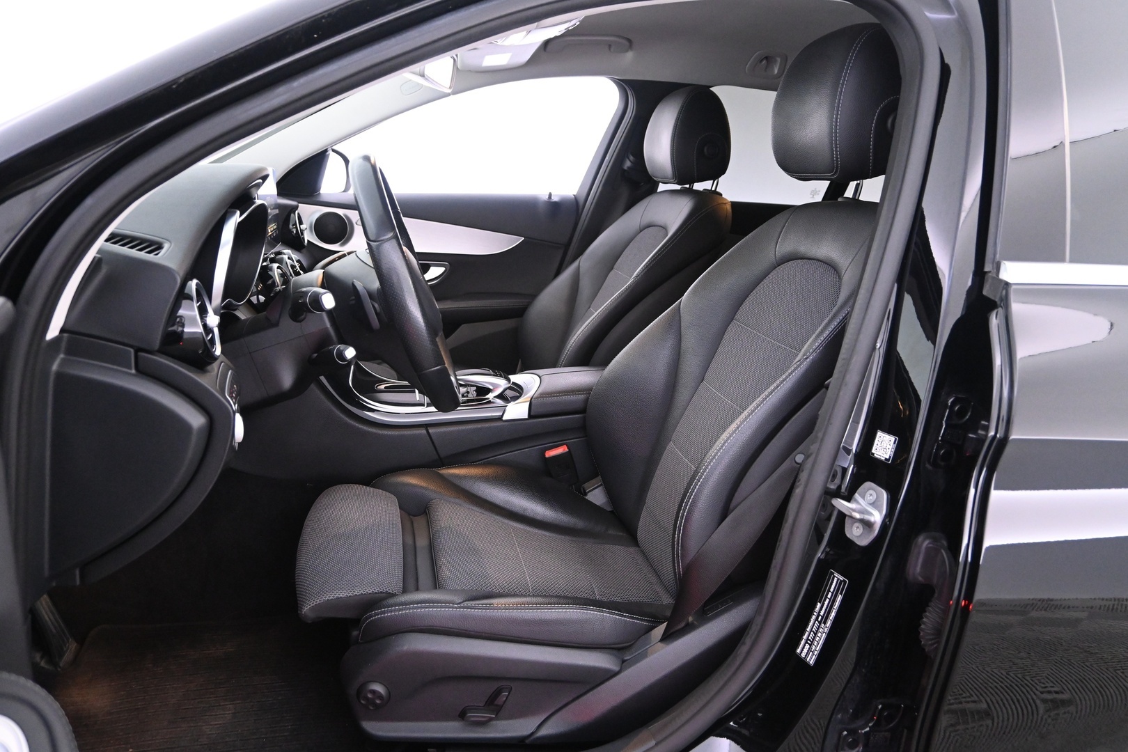 MERCEDES-BENZ C 2017