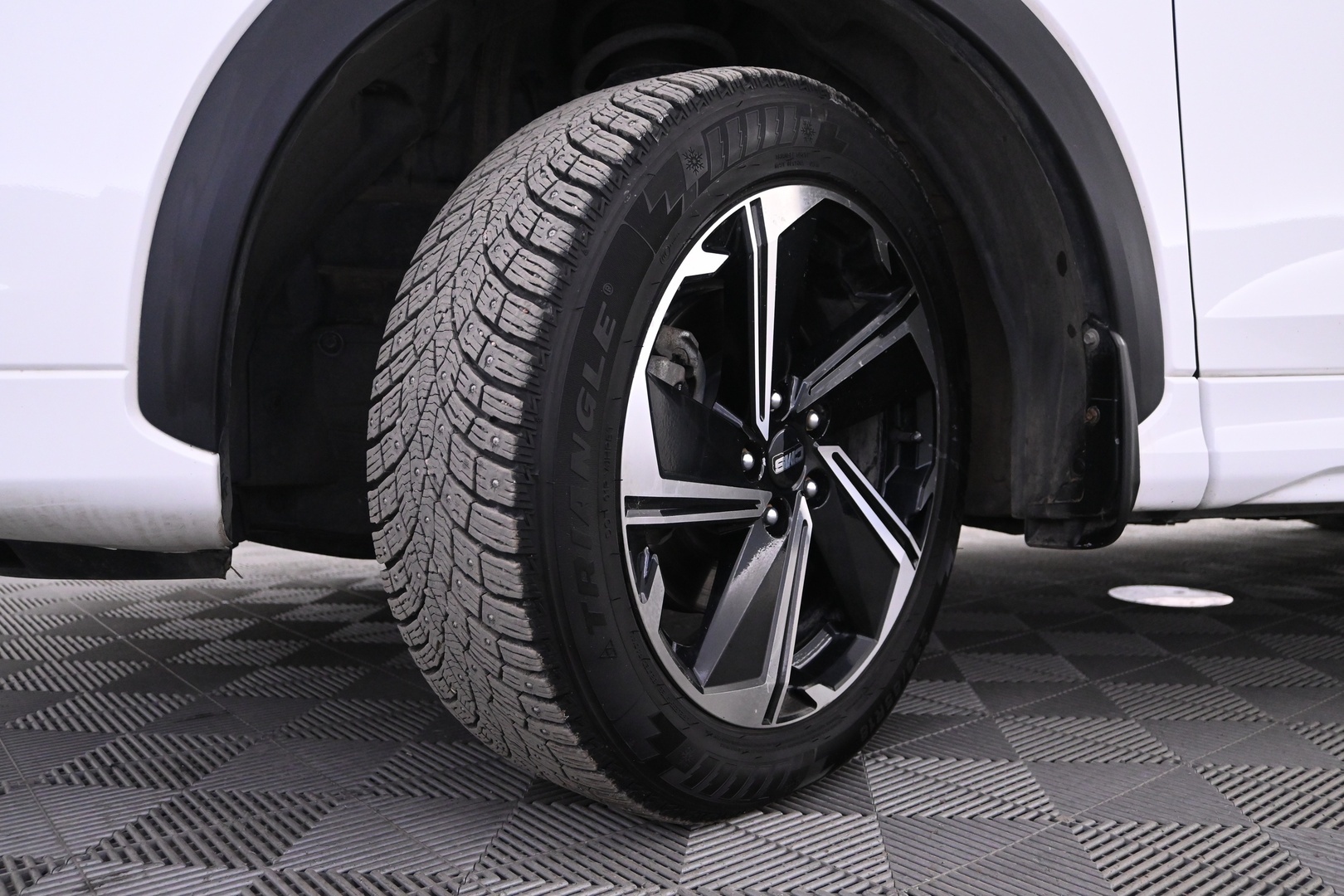 MITSUBISHI Eclipse Cross 2021