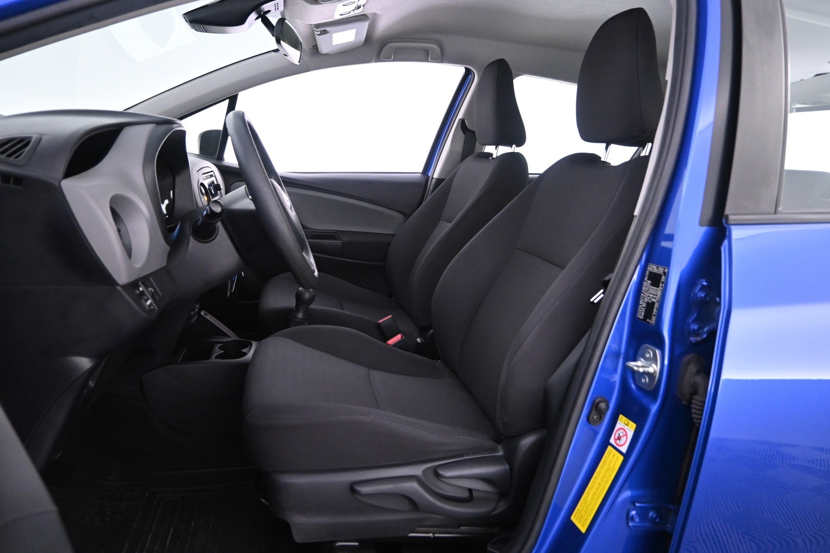 TOYOTA Yaris 2018