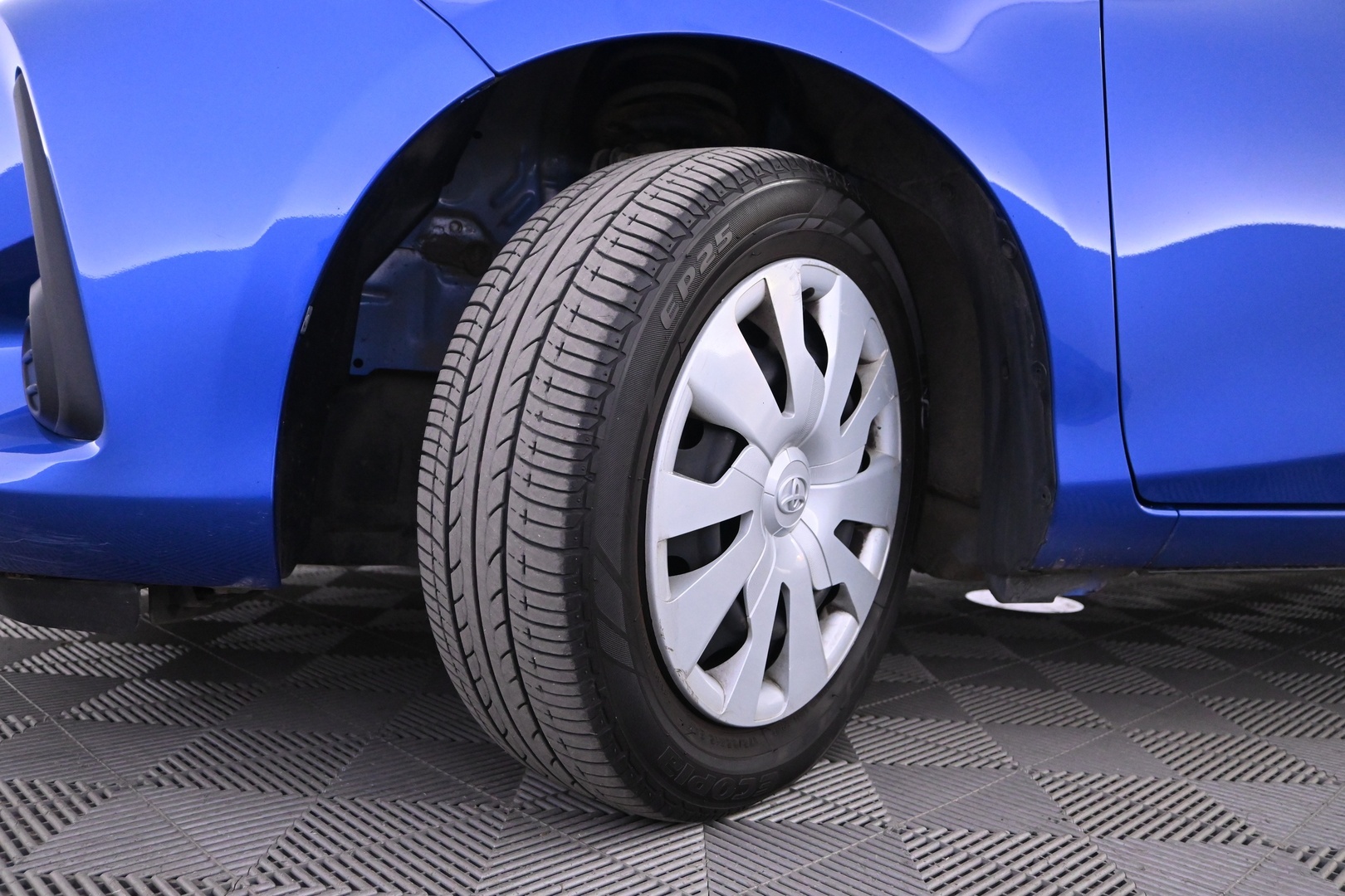 TOYOTA Yaris 2018