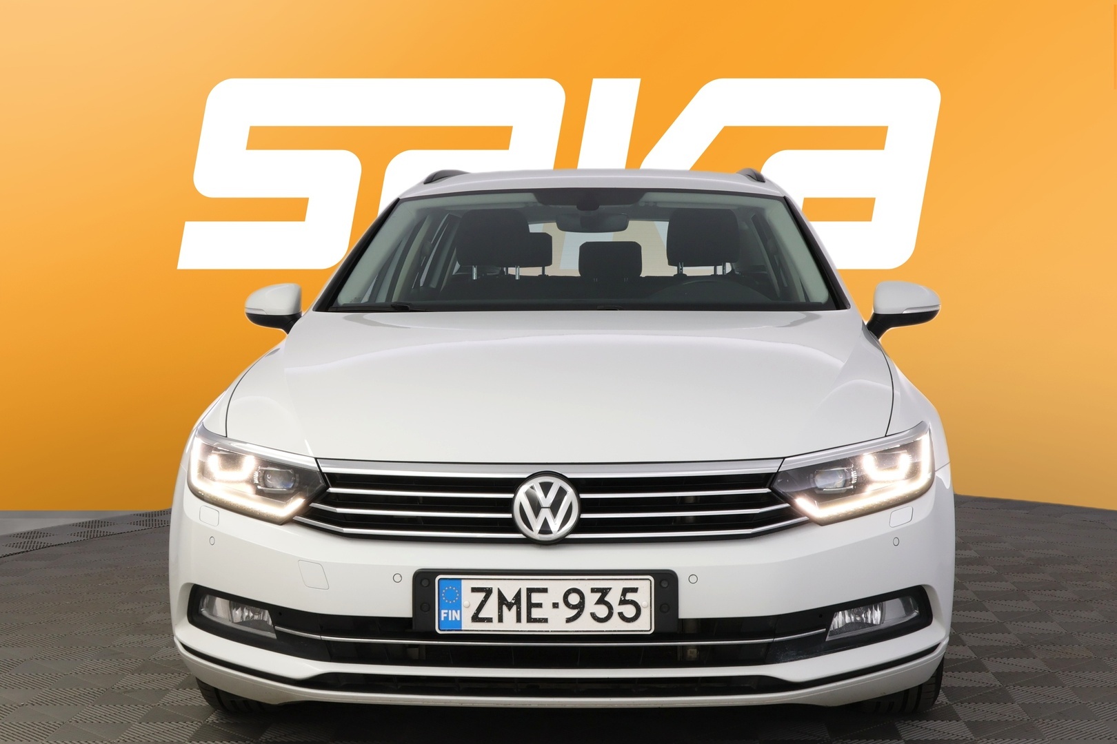 VOLKSWAGEN Passat 2018