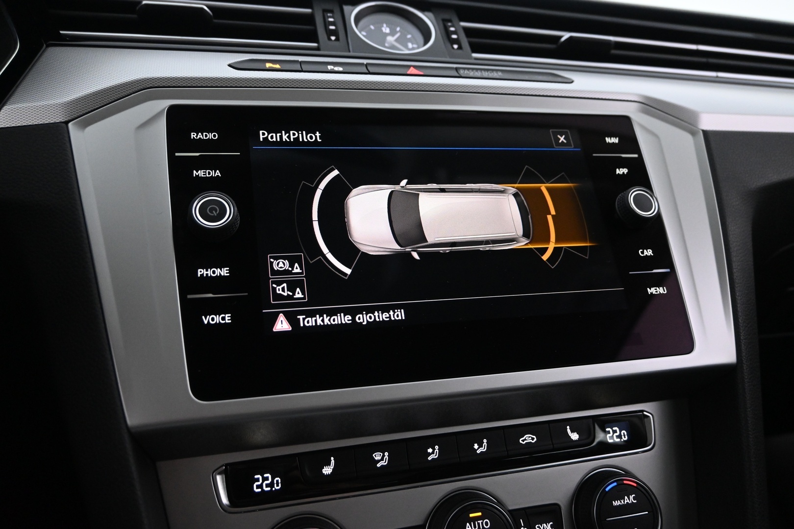 VOLKSWAGEN Passat 2018