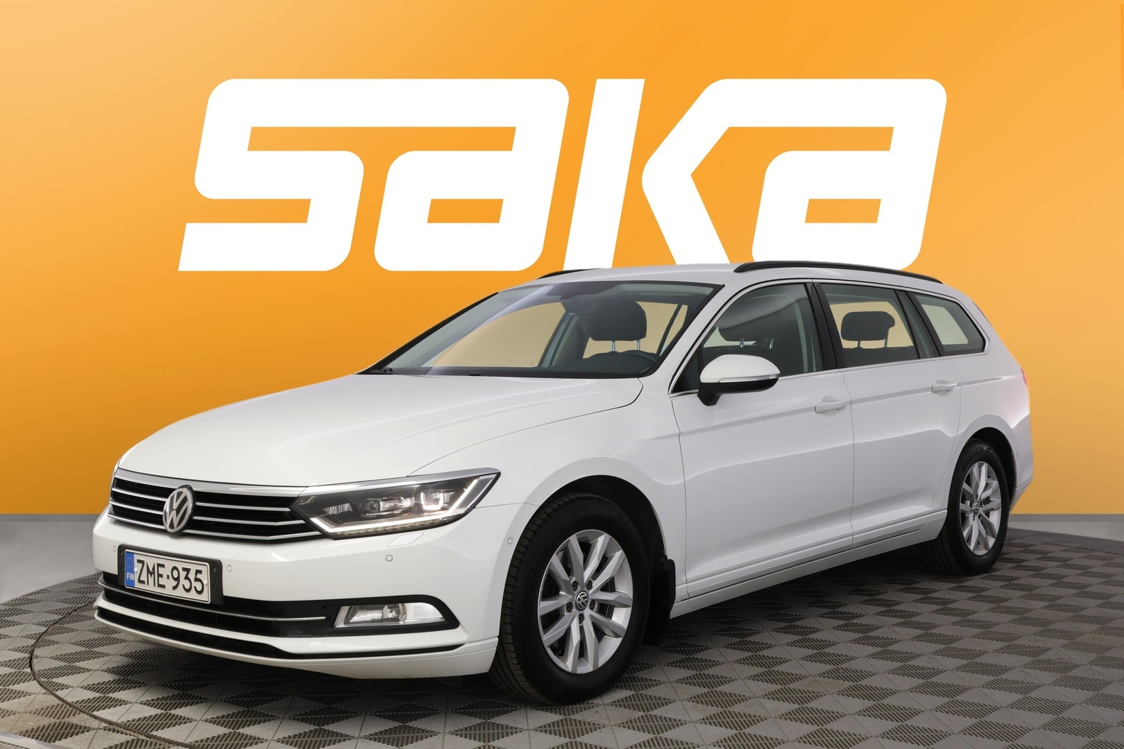 VOLKSWAGEN Passat 2018