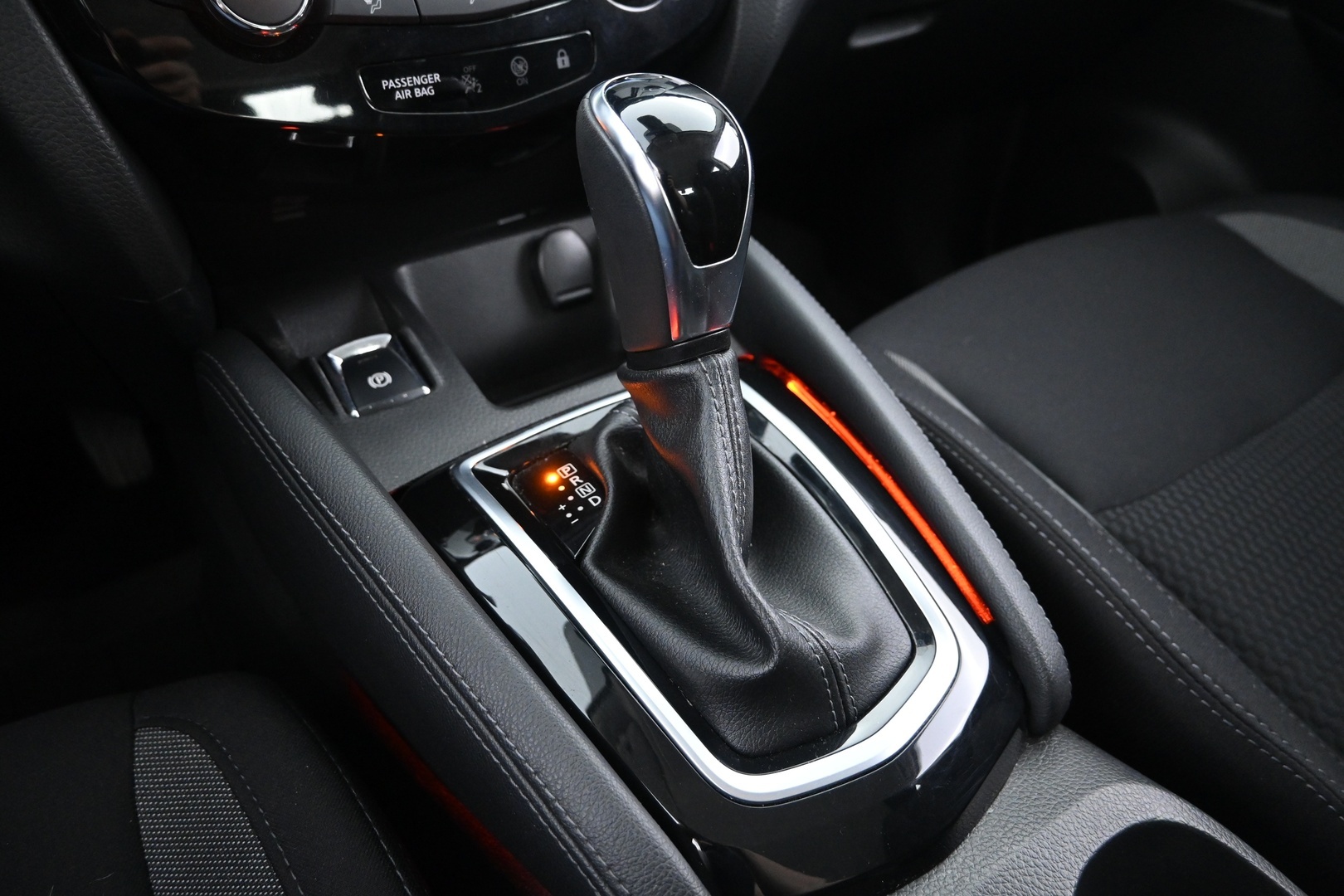 NISSAN Qashqai 2019