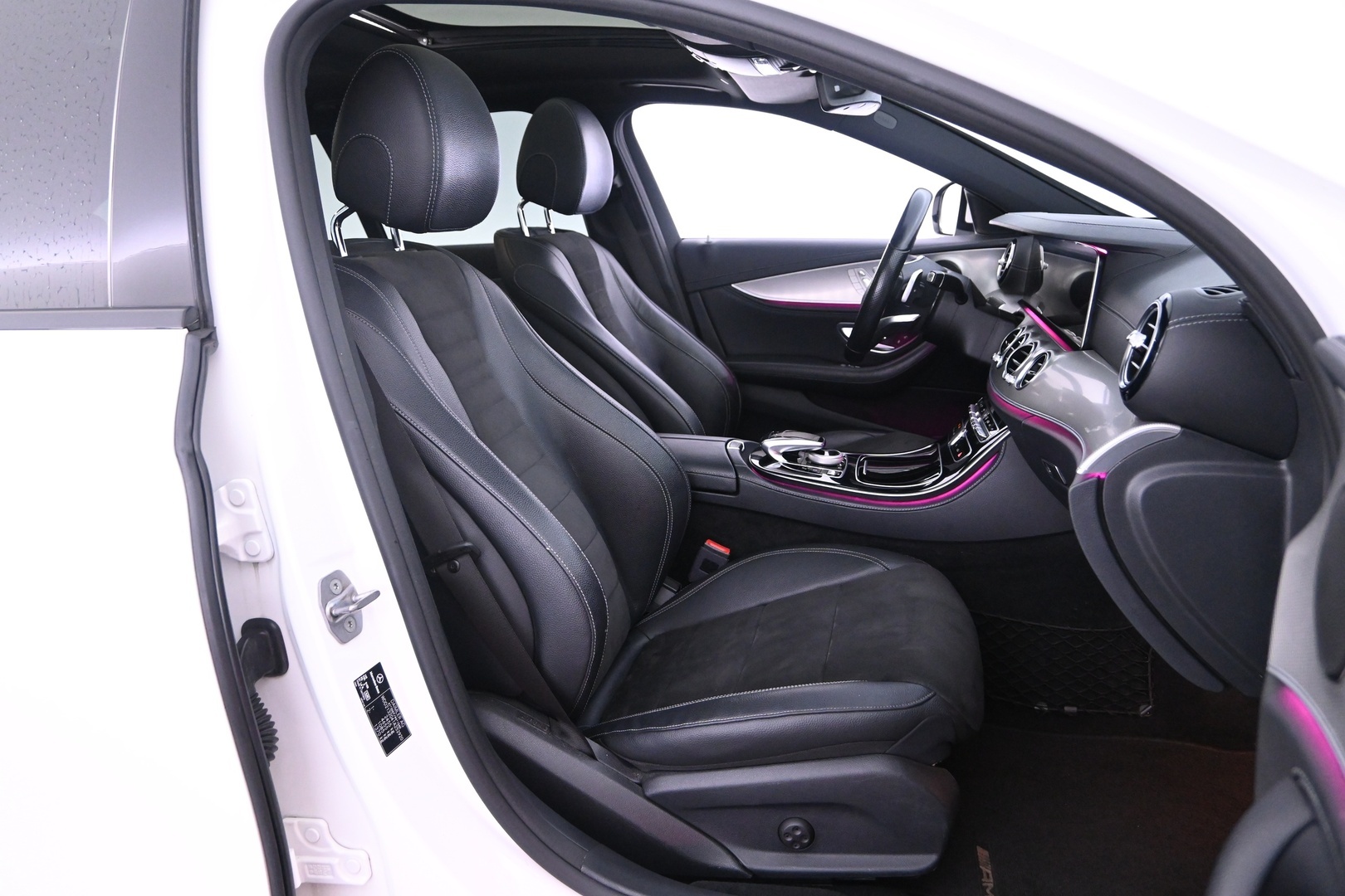 MERCEDES-BENZ E 2017