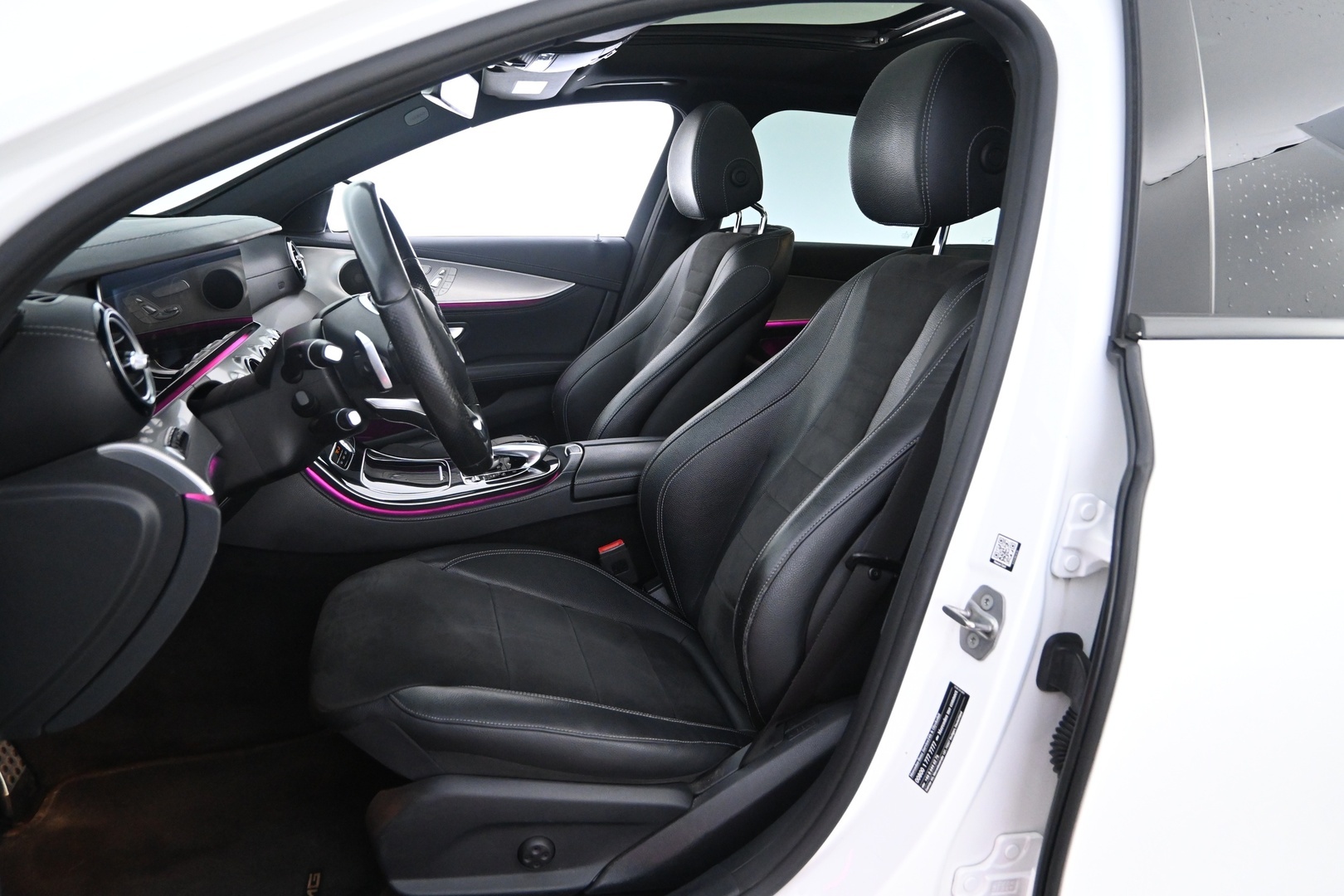 MERCEDES-BENZ E 2017