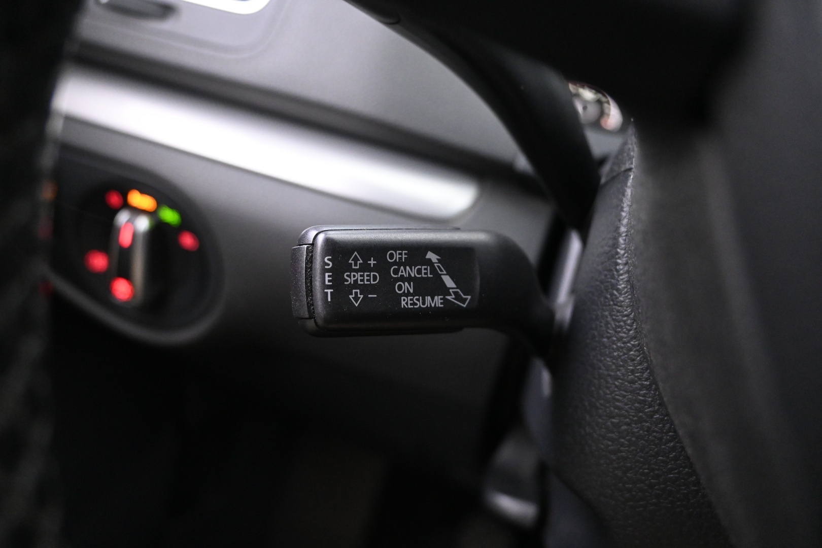 VOLKSWAGEN Sharan 2012