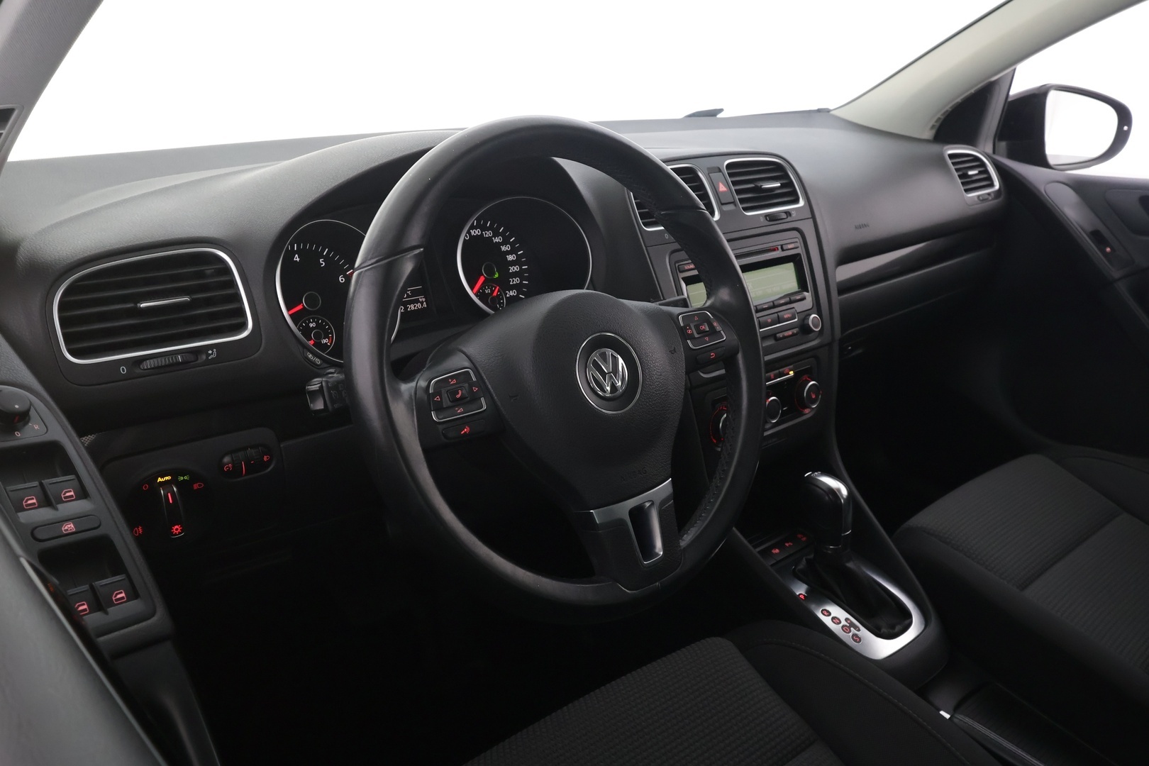 VOLKSWAGEN Golf 2013