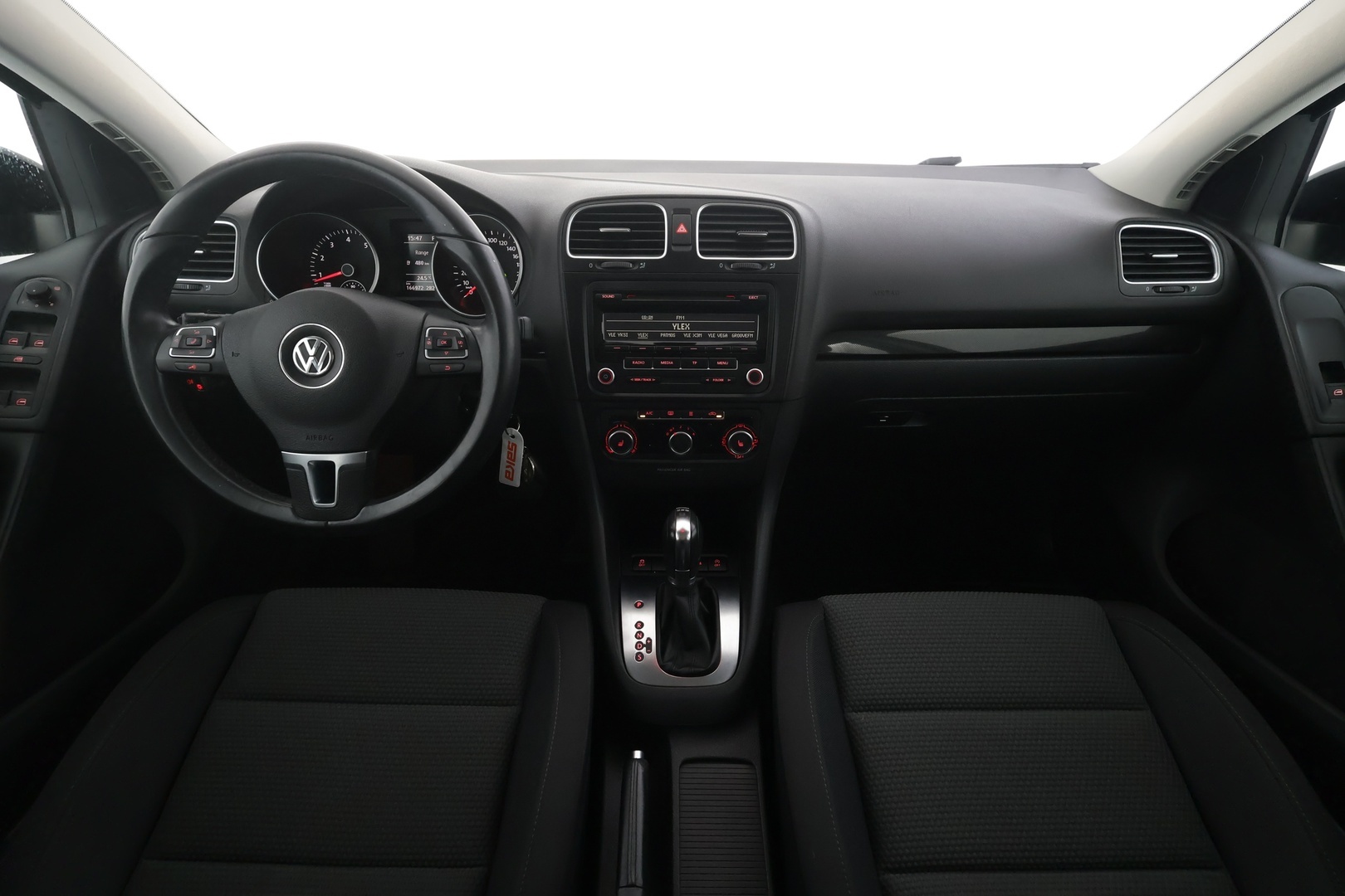VOLKSWAGEN Golf 2013