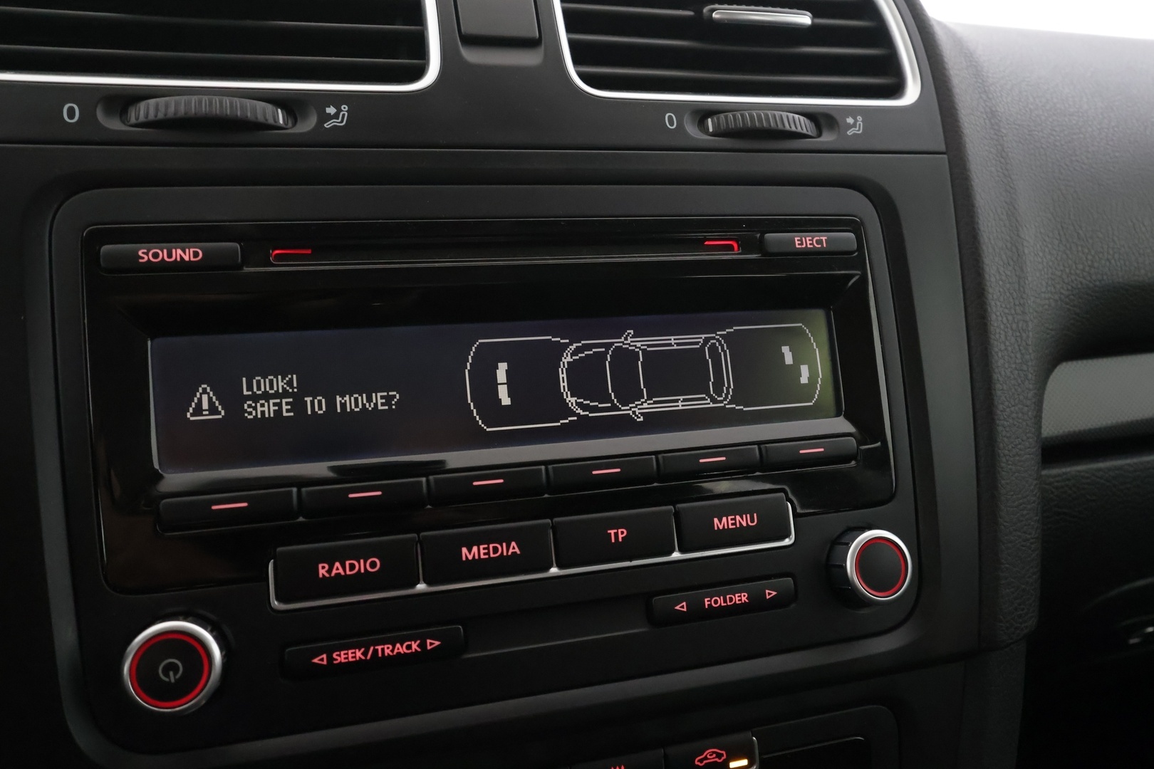 VOLKSWAGEN Golf 2013