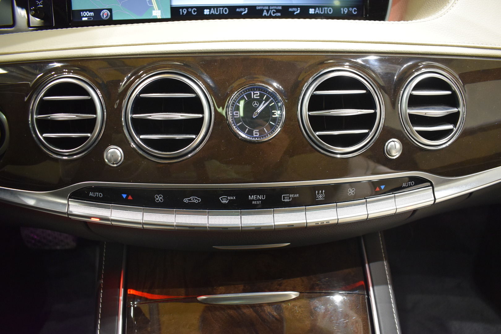 MERCEDES-BENZ S 2015