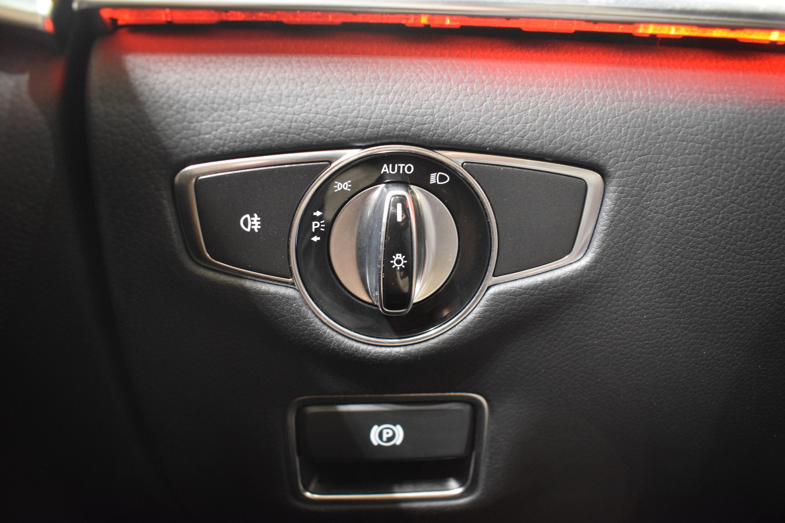 MERCEDES-BENZ S 2015