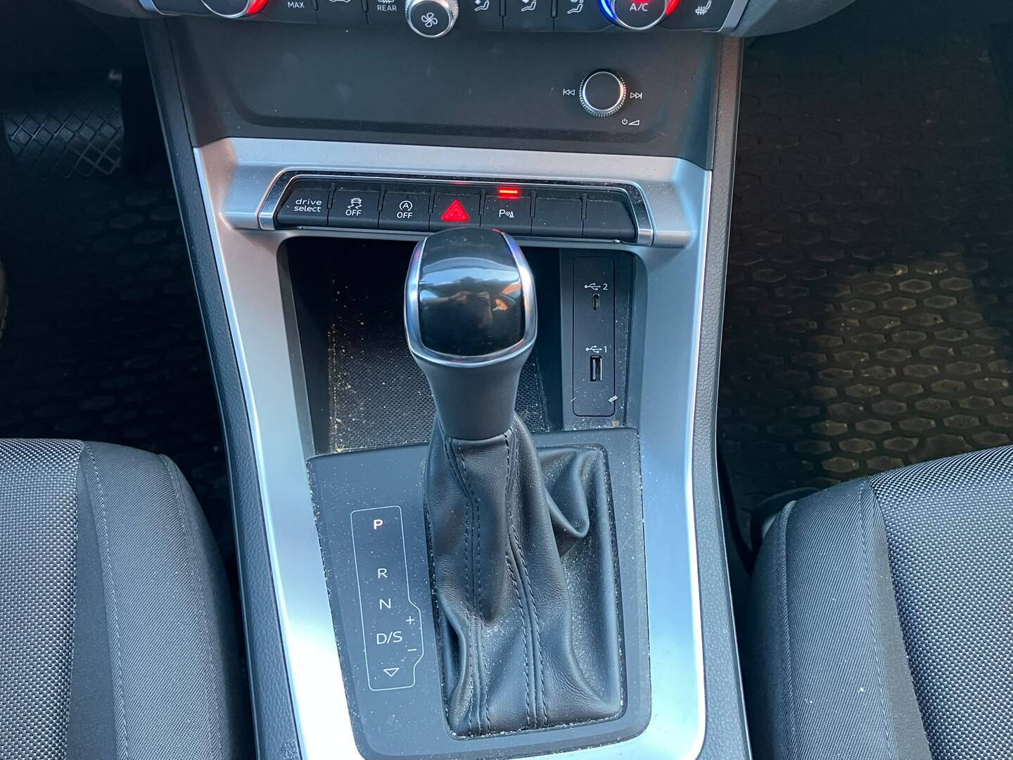 AUDI Q3 2019