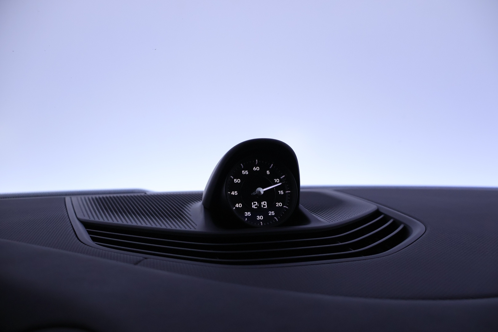 PORSCHE Taycan 2020