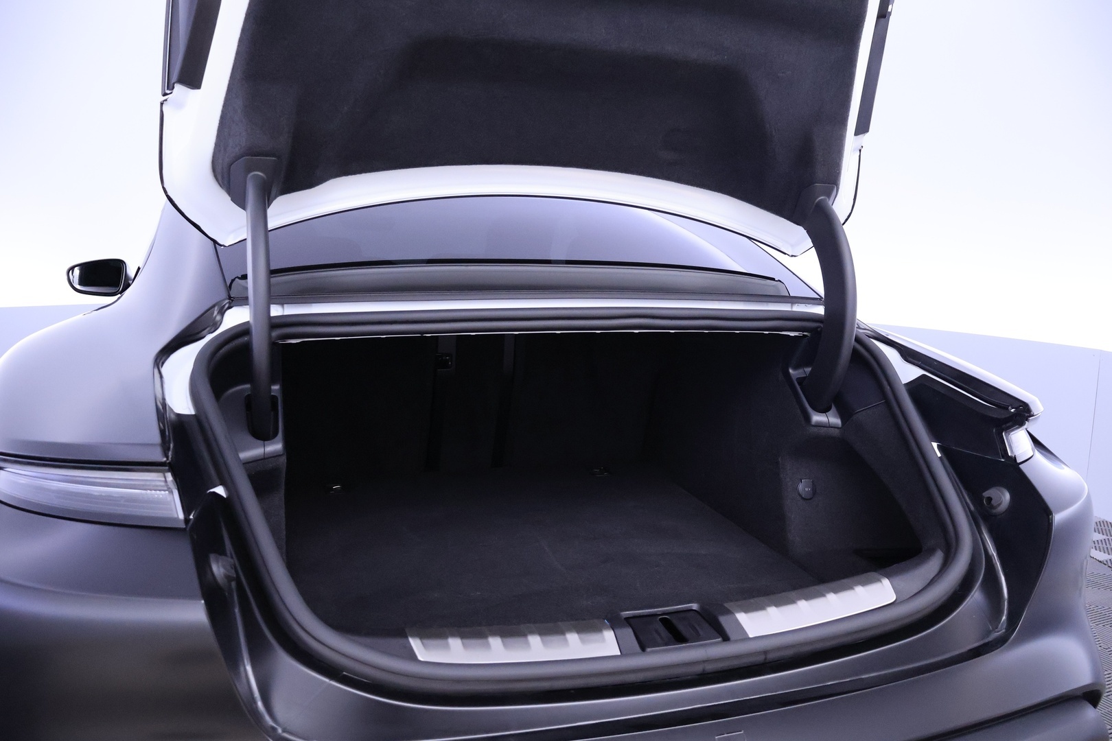 PORSCHE Taycan 2020