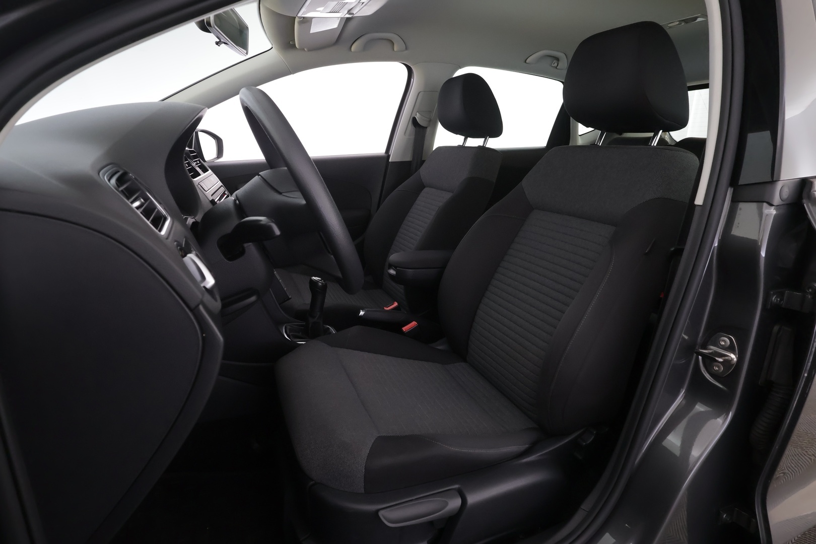 VOLKSWAGEN Polo 2011