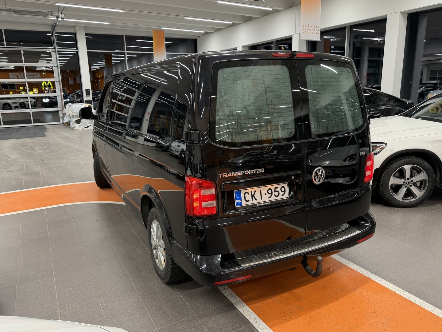 VOLKSWAGEN Transporter 2017