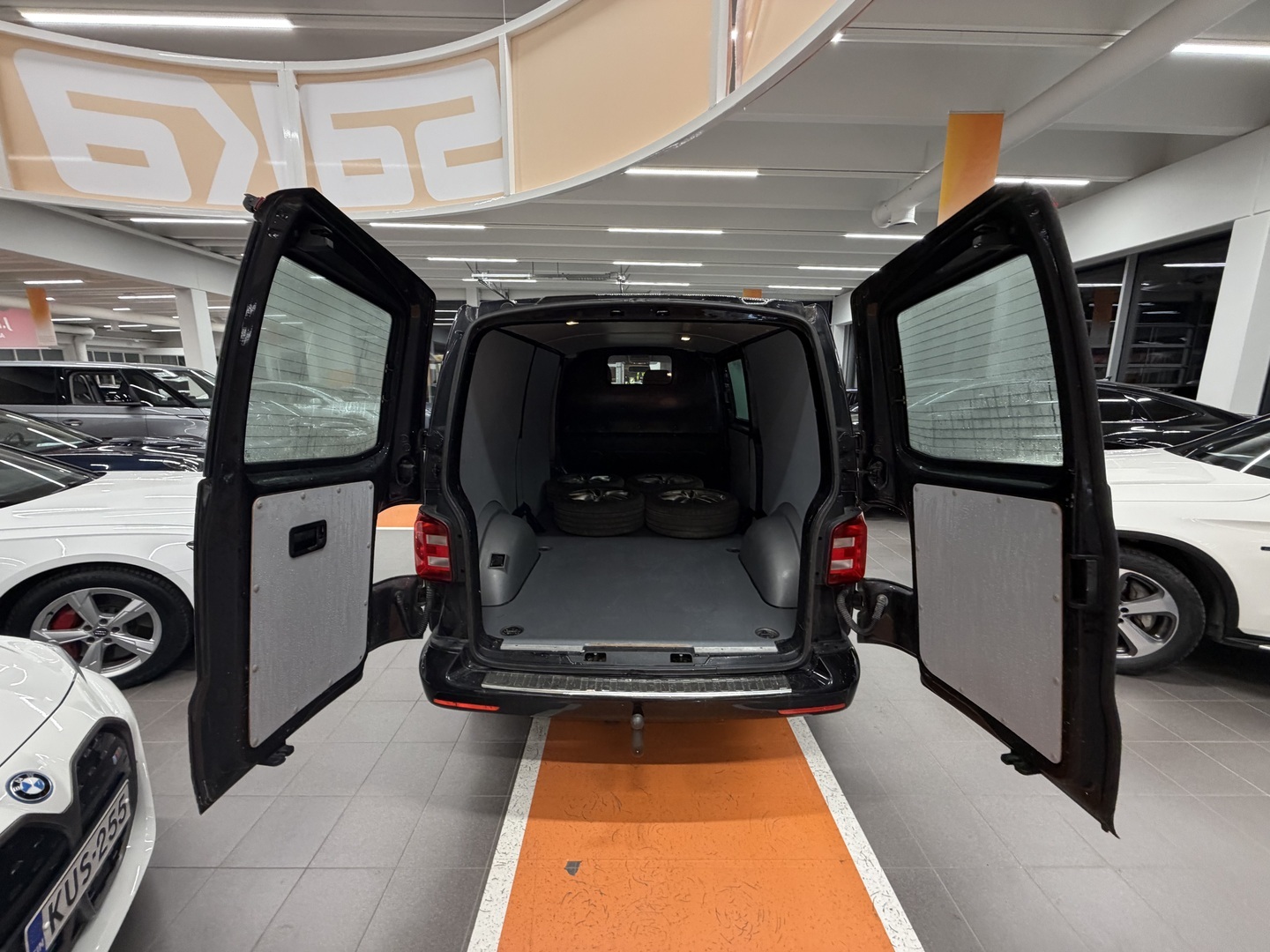 VOLKSWAGEN Transporter 2017