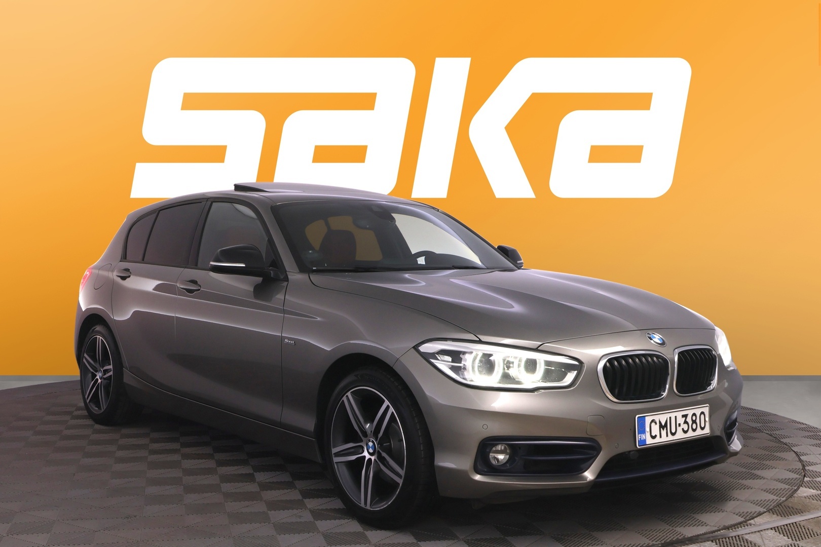 BMW 120 2016