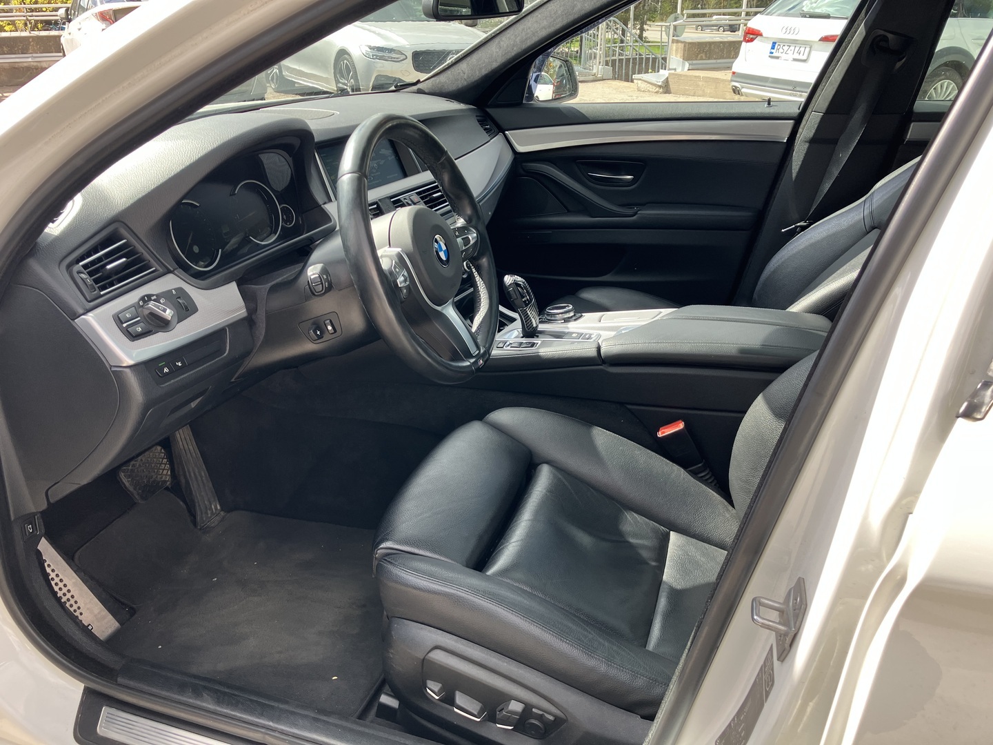 BMW 520 2013