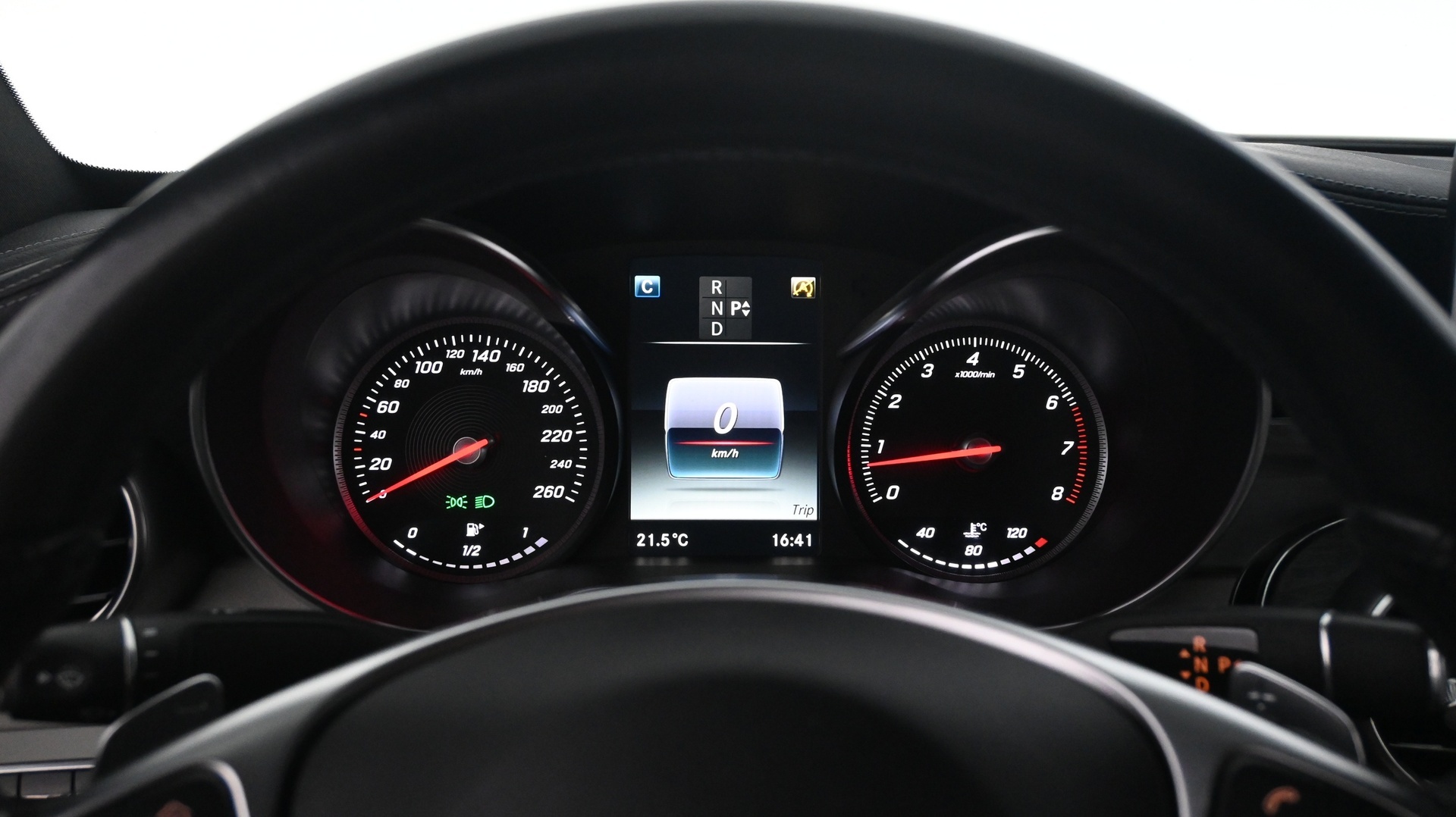 MERCEDES-BENZ C 2016