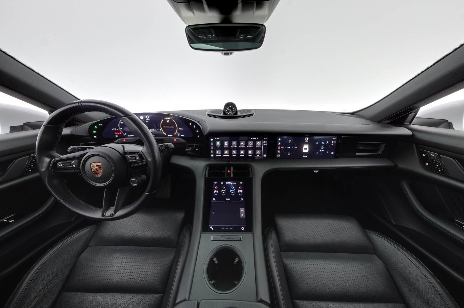 PORSCHE Taycan 2020