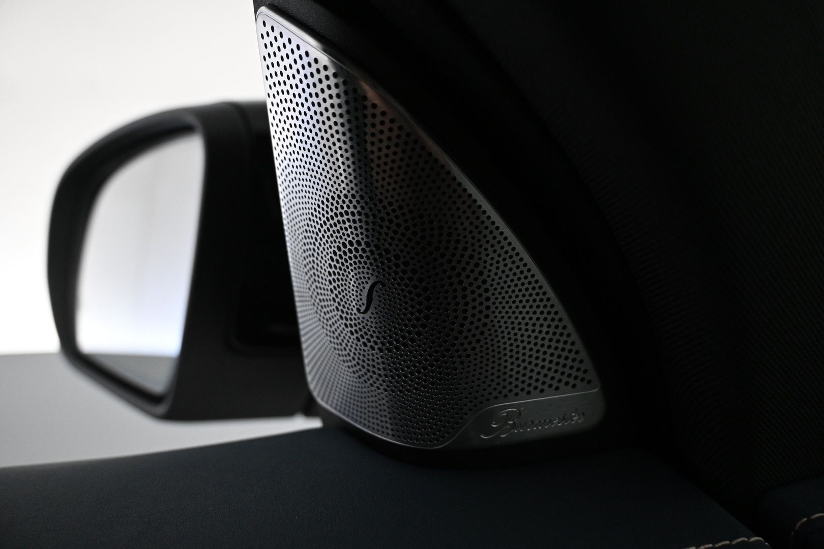 MERCEDES-BENZ EQC 2020