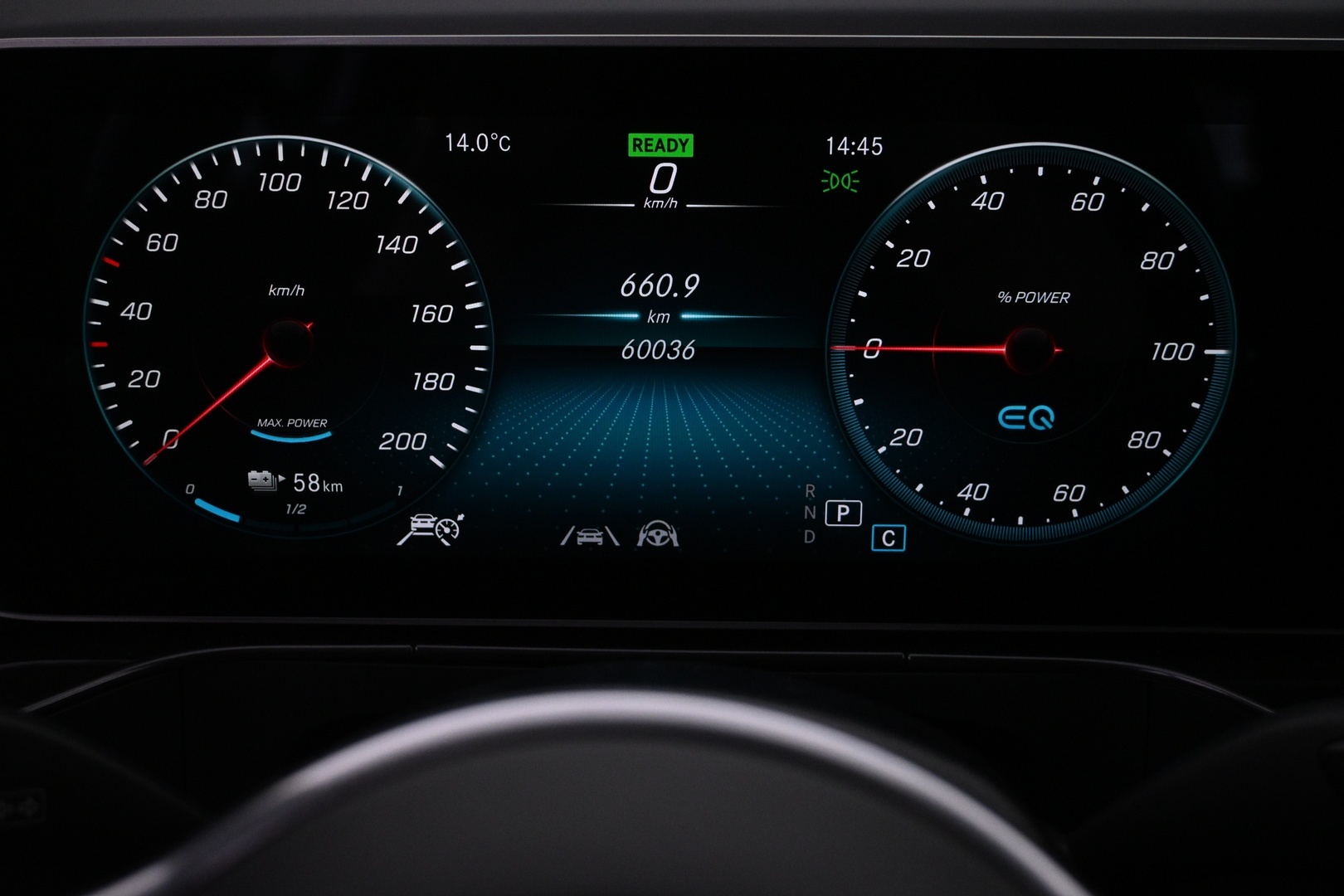 MERCEDES-BENZ EQC 2020