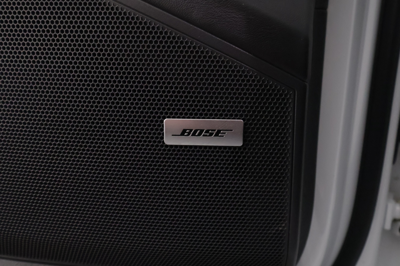 PORSCHE Cayenne 2023