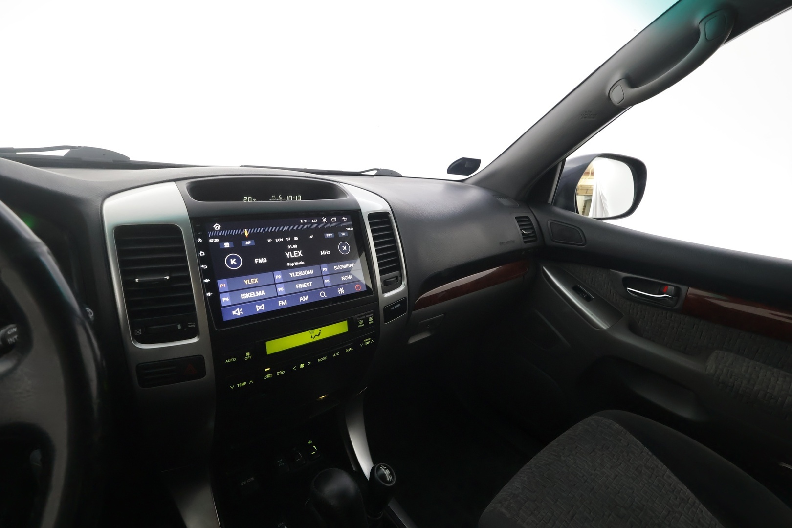 TOYOTA Land Cruiser 2006