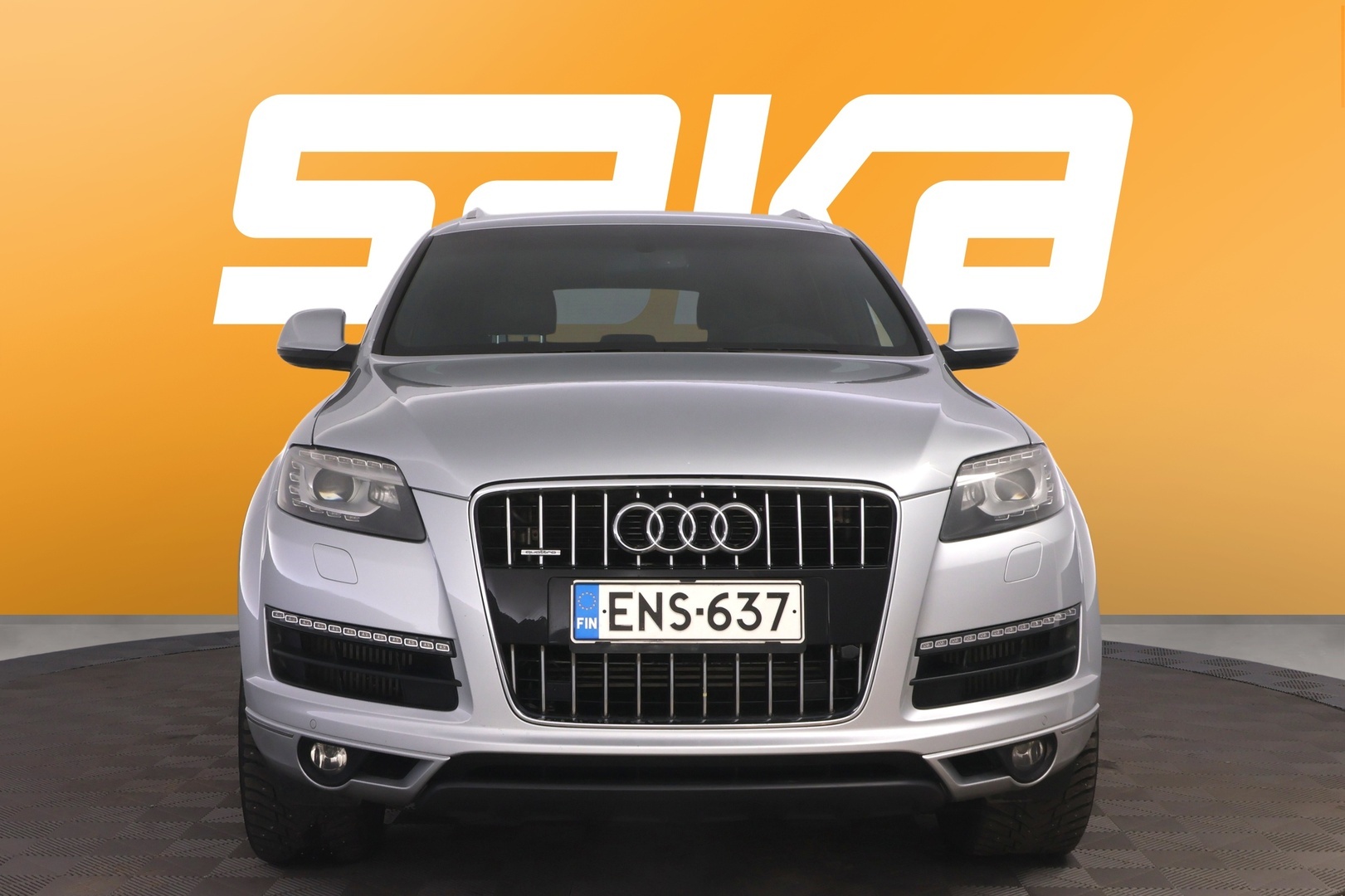 AUDI Q7 2012
