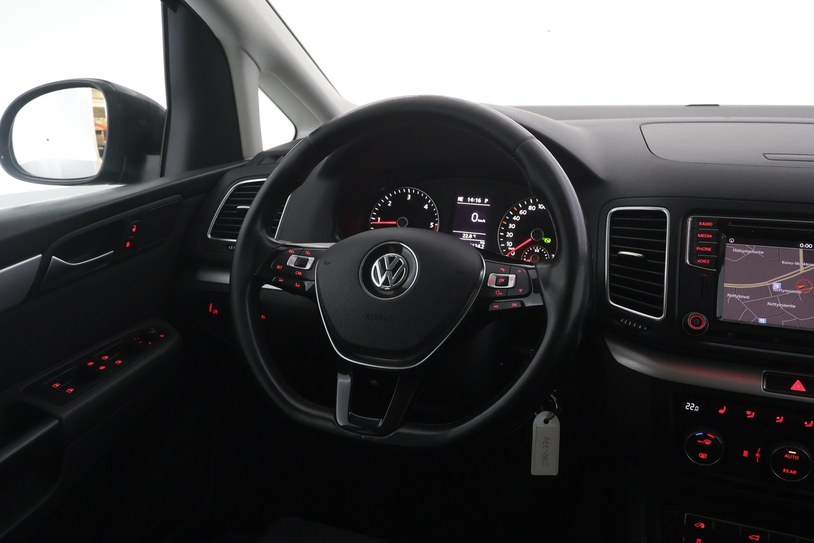 VOLKSWAGEN Sharan 2016