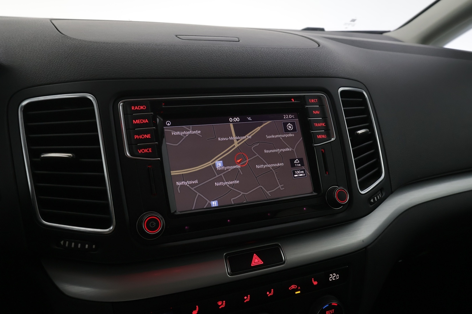 VOLKSWAGEN Sharan 2016