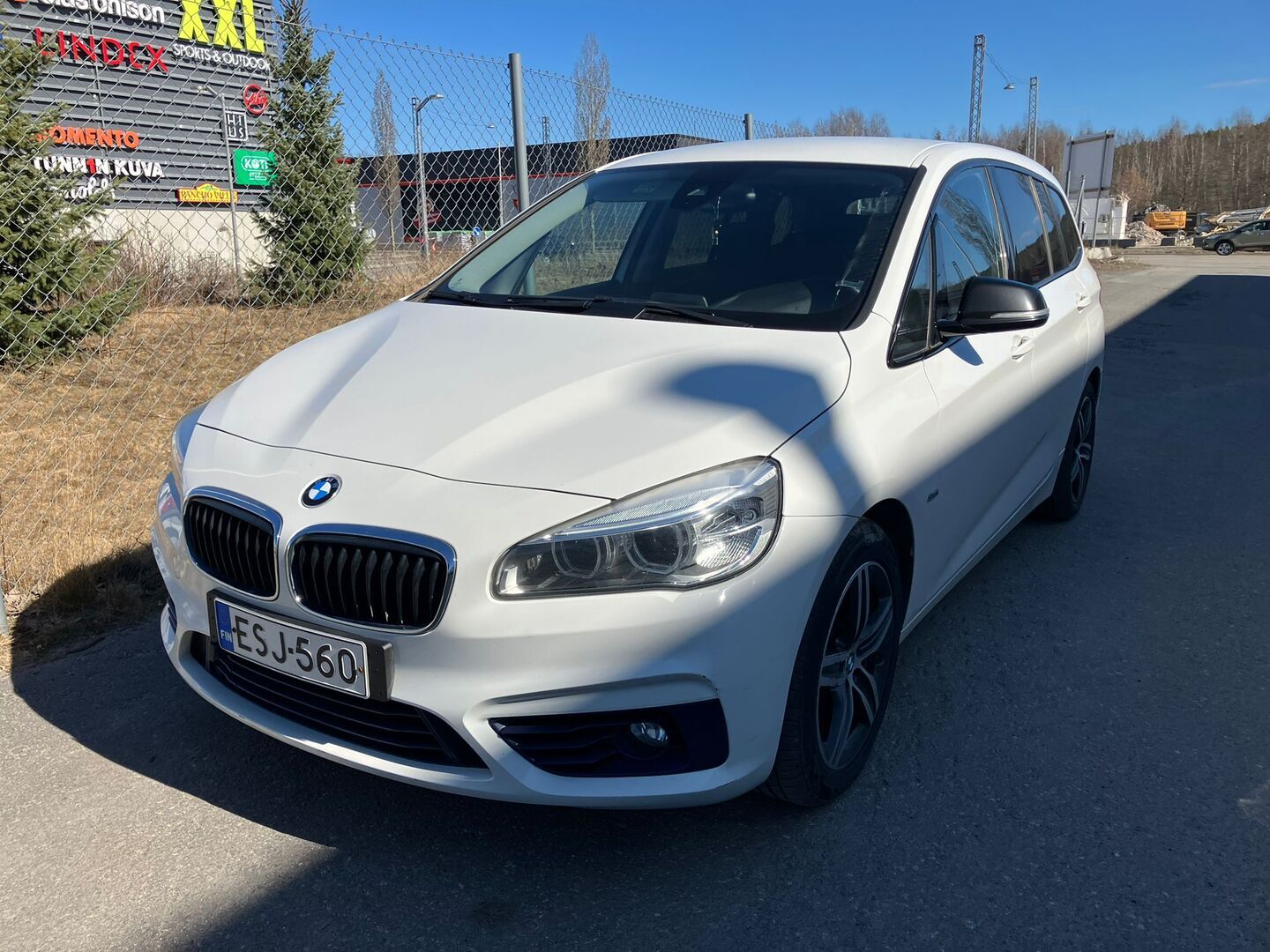 BMW 218 2016