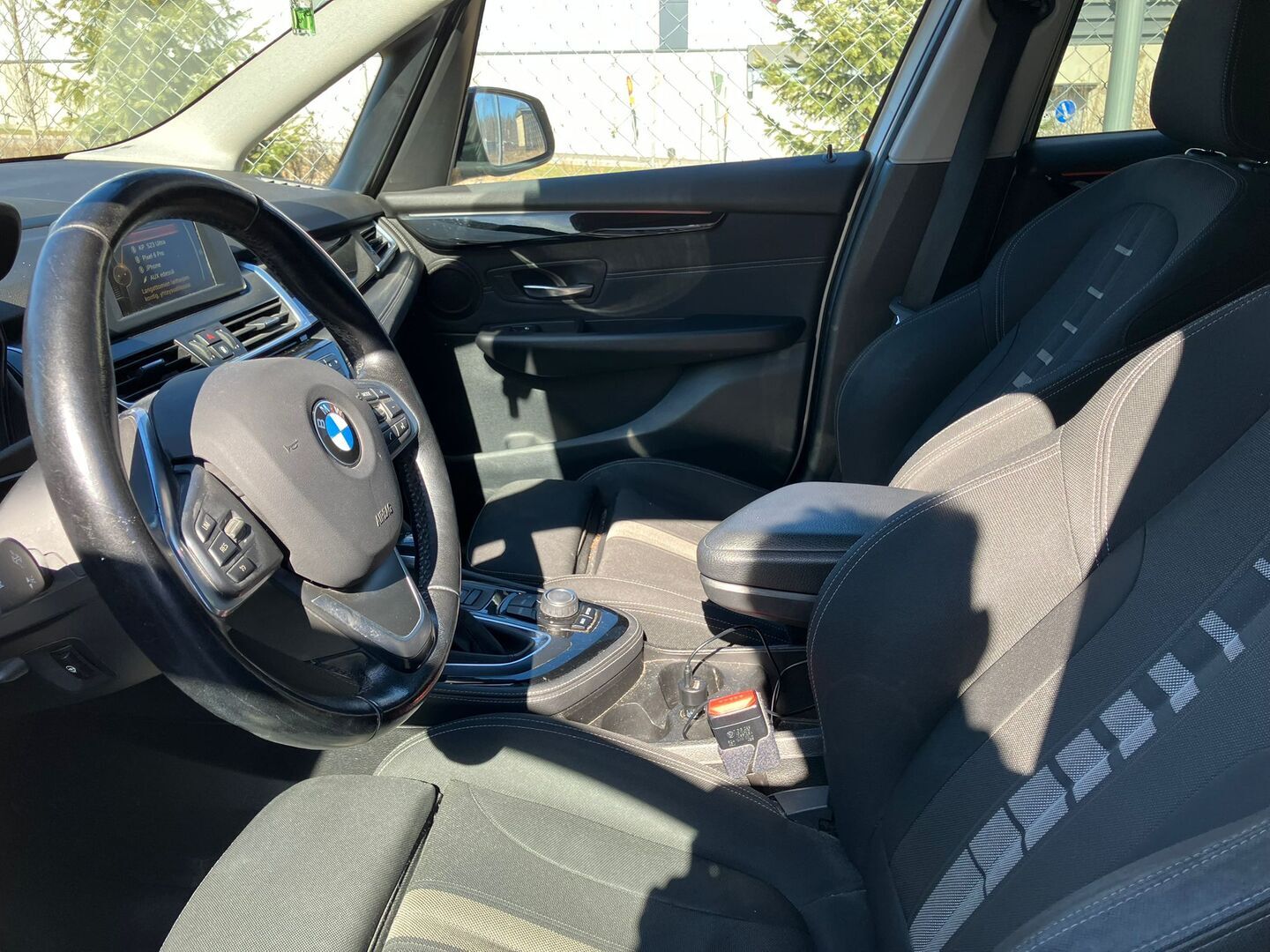 BMW 218 2016