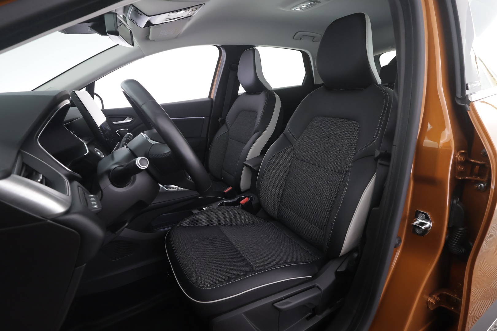 RENAULT Captur 2021