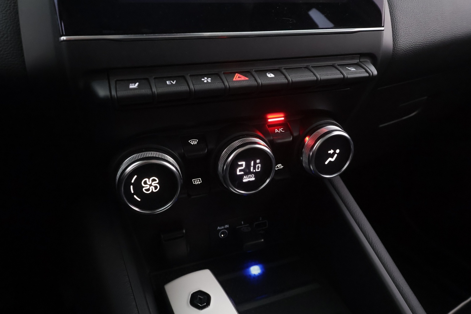 RENAULT Captur 2021