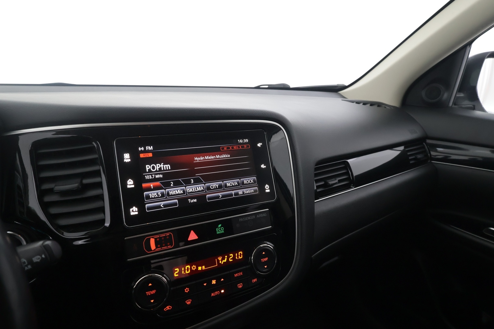 MITSUBISHI Outlander PHEV 2019