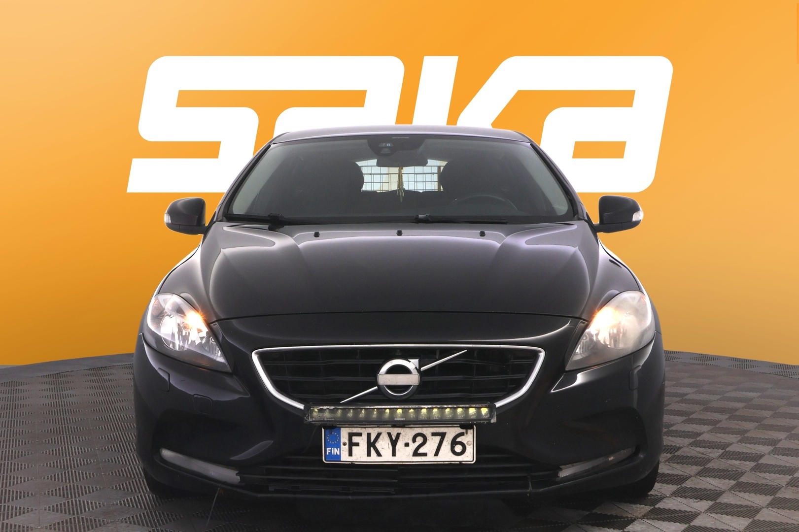 VOLVO V40 2013