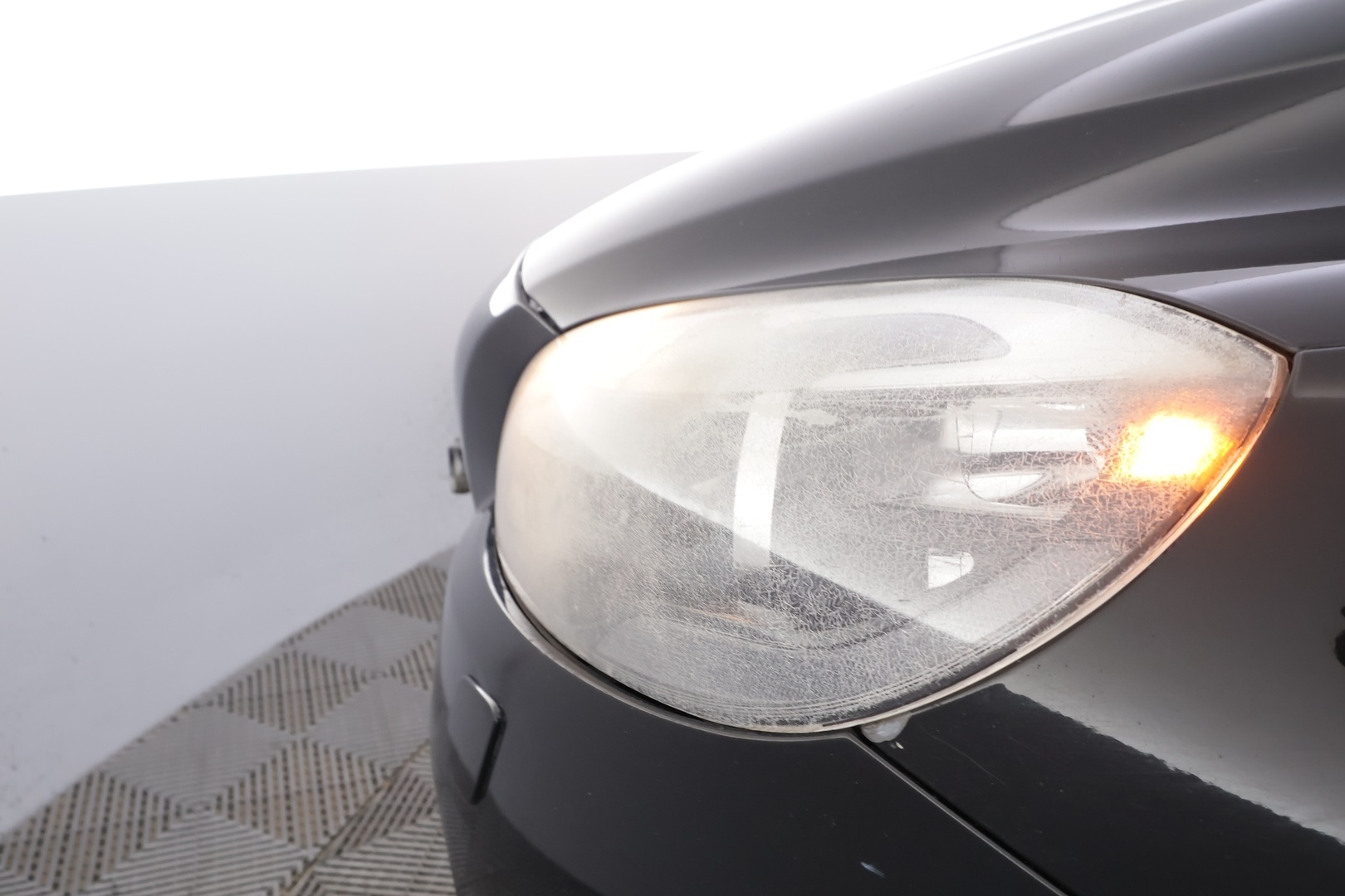 VOLVO V40 2013
