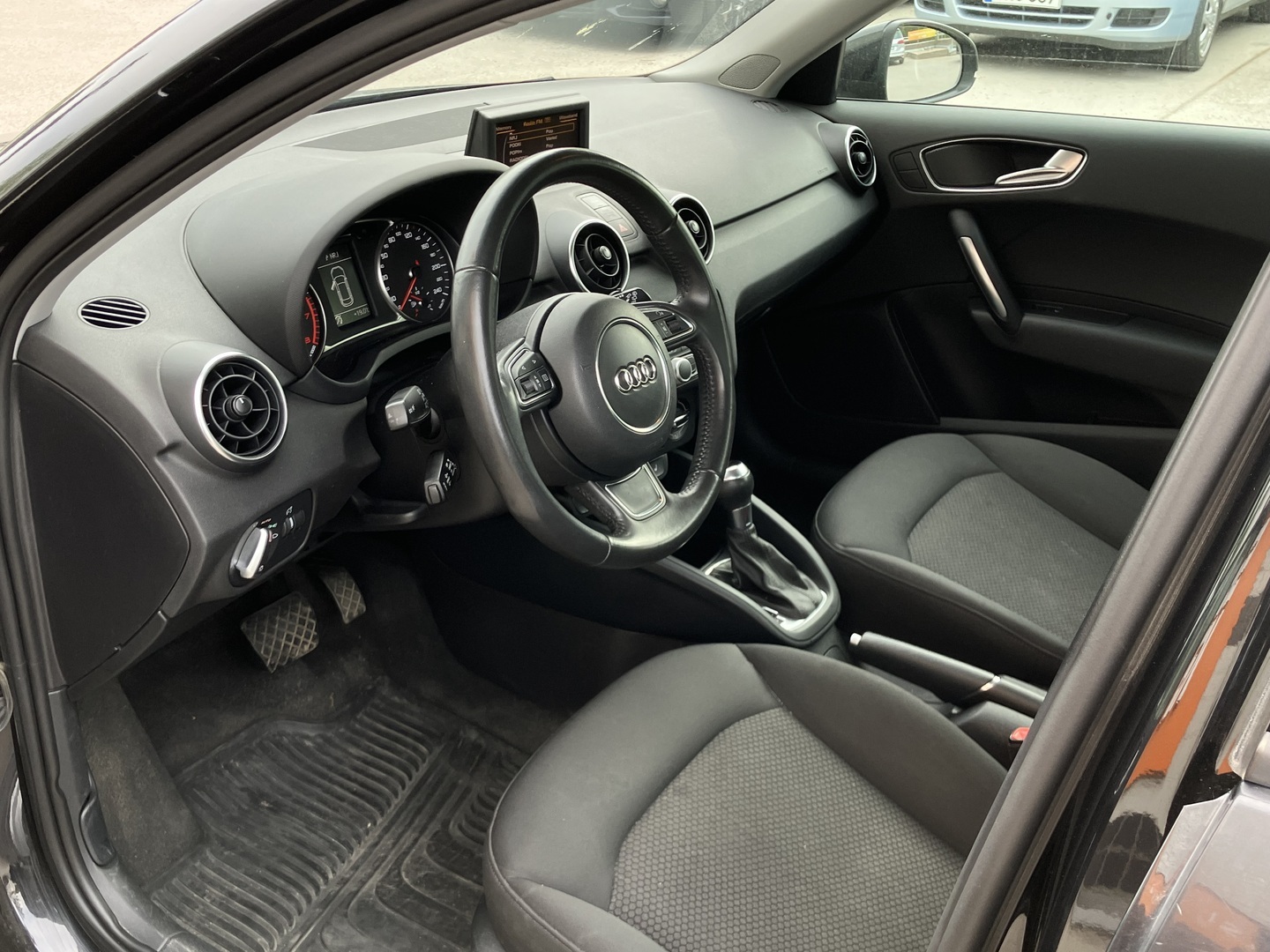 AUDI A1 2013