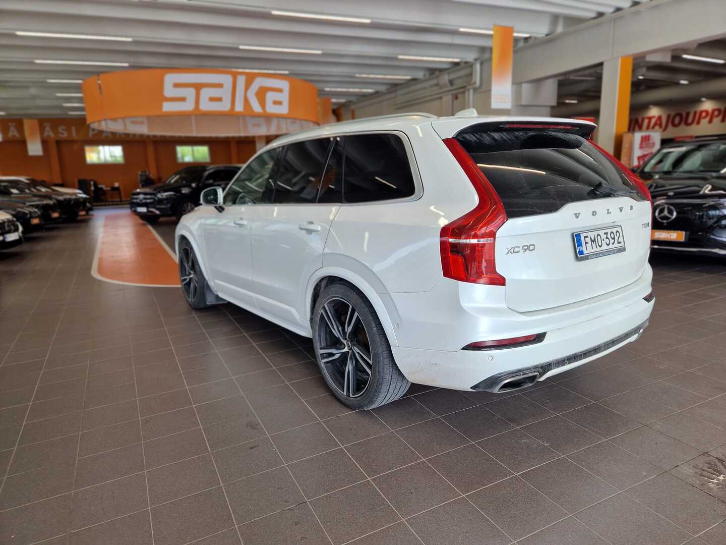 VOLVO XC90 2016