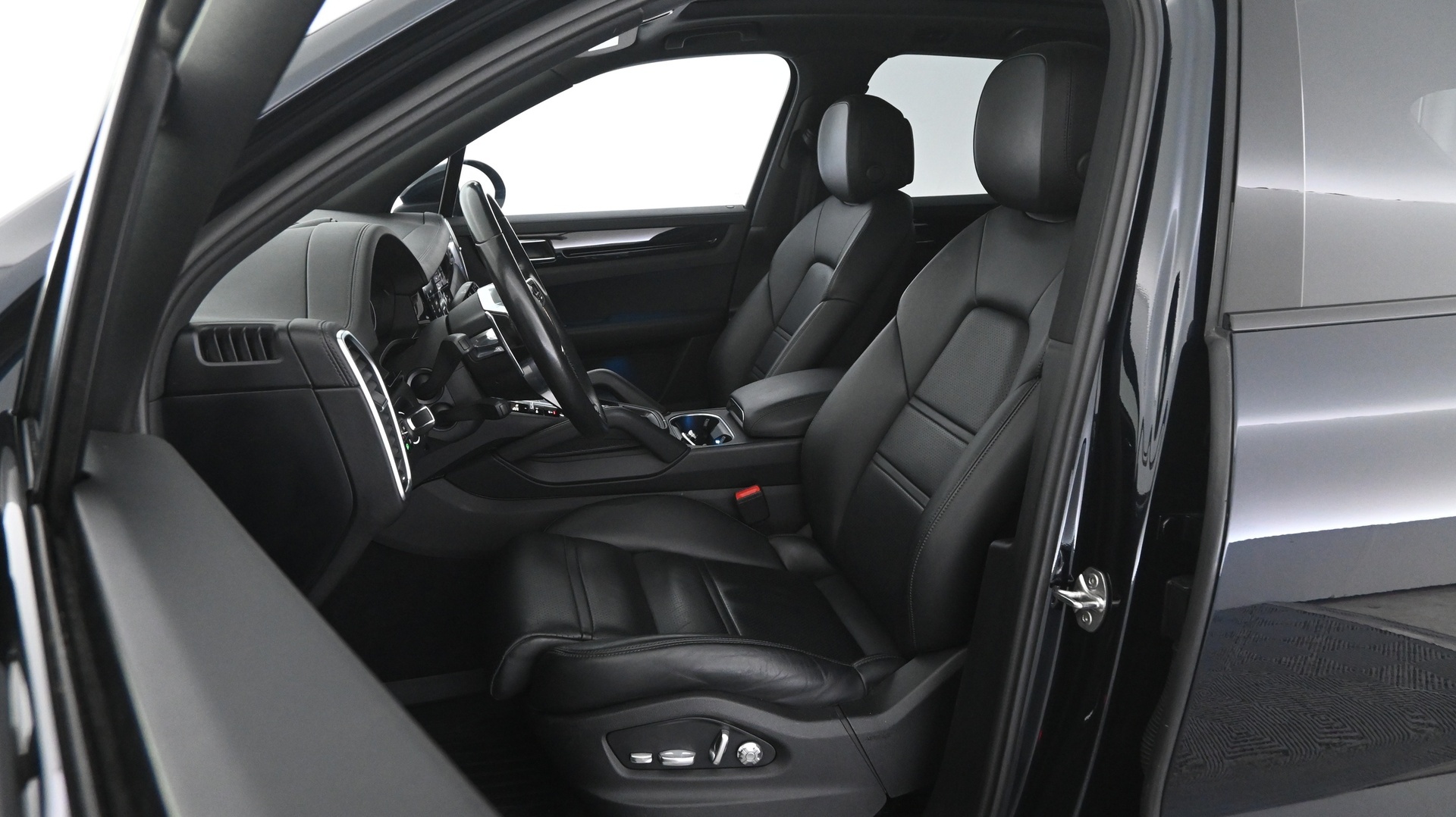 PORSCHE Cayenne 2019