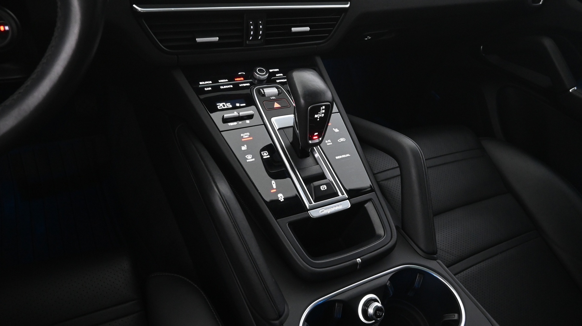 PORSCHE Cayenne 2019