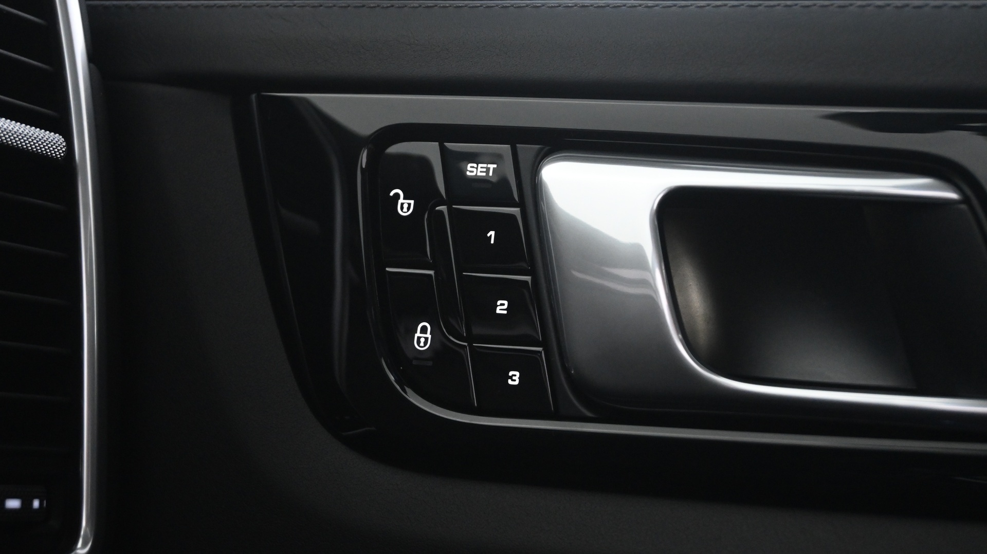 PORSCHE Cayenne 2019