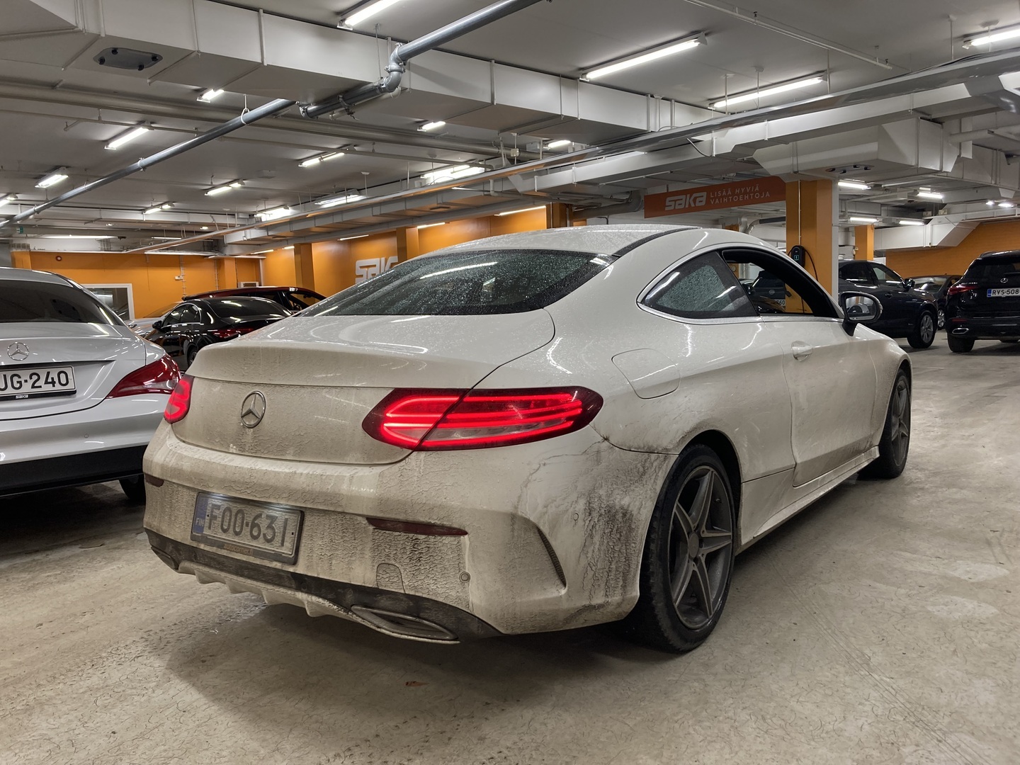 MERCEDES-BENZ C 2016