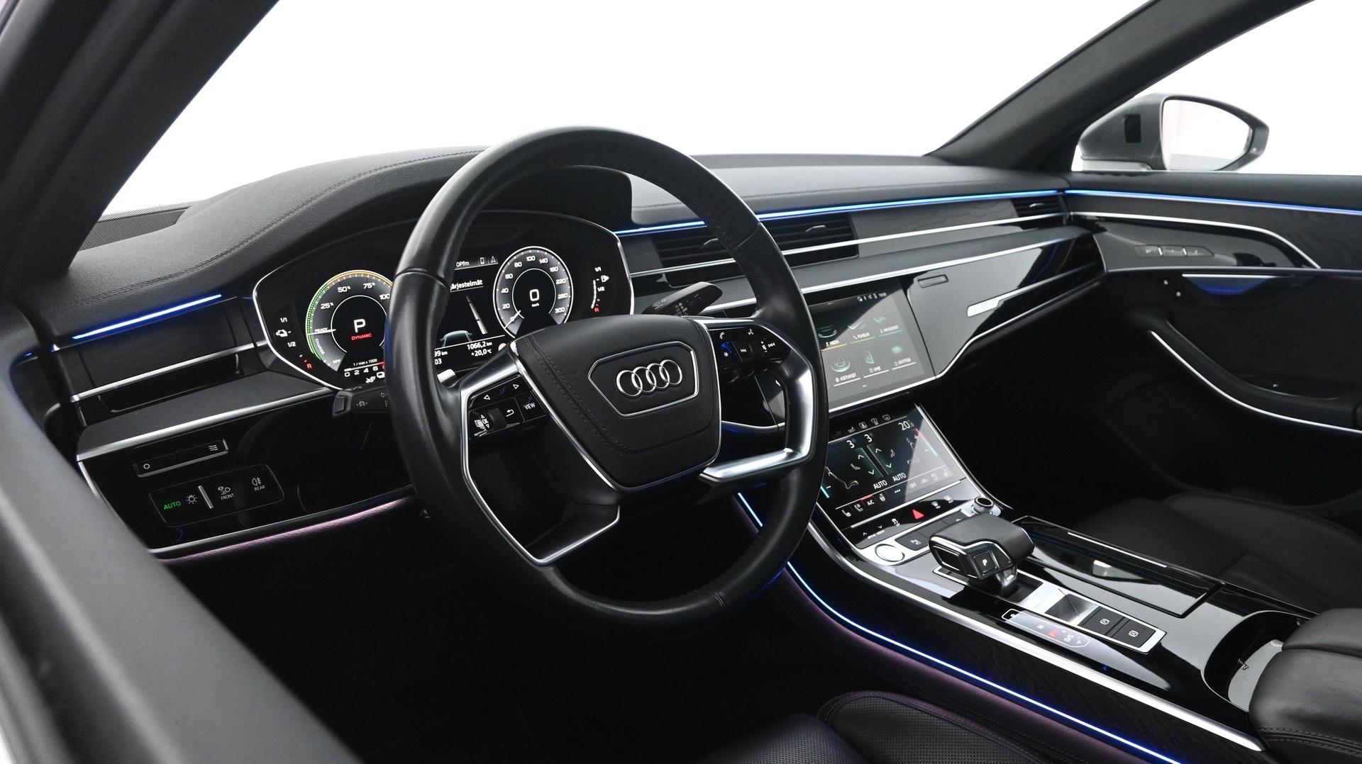 AUDI A8 2020